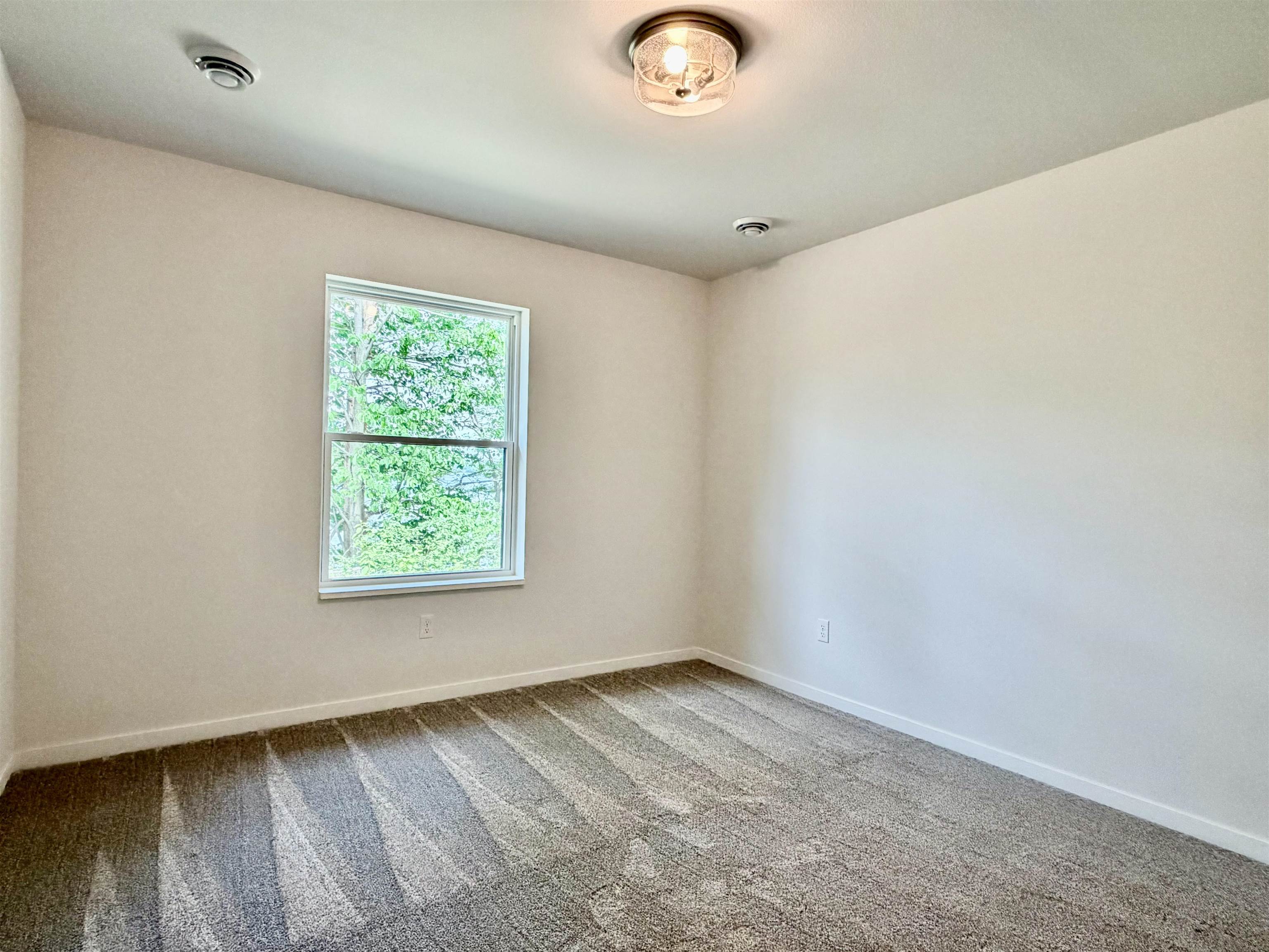 1400 PARK DRIVE, Schofield, Wisconsin 54476, 3 Bedrooms Bedrooms, 6 Rooms Rooms,2 BathroomsBathrooms,Residential,For Sale,1400 PARK DRIVE,22602647