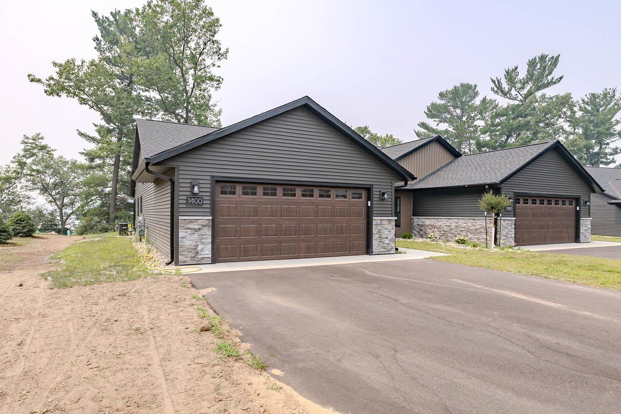 1400 PARK DRIVE, Schofield, Wisconsin 54476, 3 Bedrooms Bedrooms, 6 Rooms Rooms,2 BathroomsBathrooms,Residential,For Sale,1400 PARK DRIVE,22602647