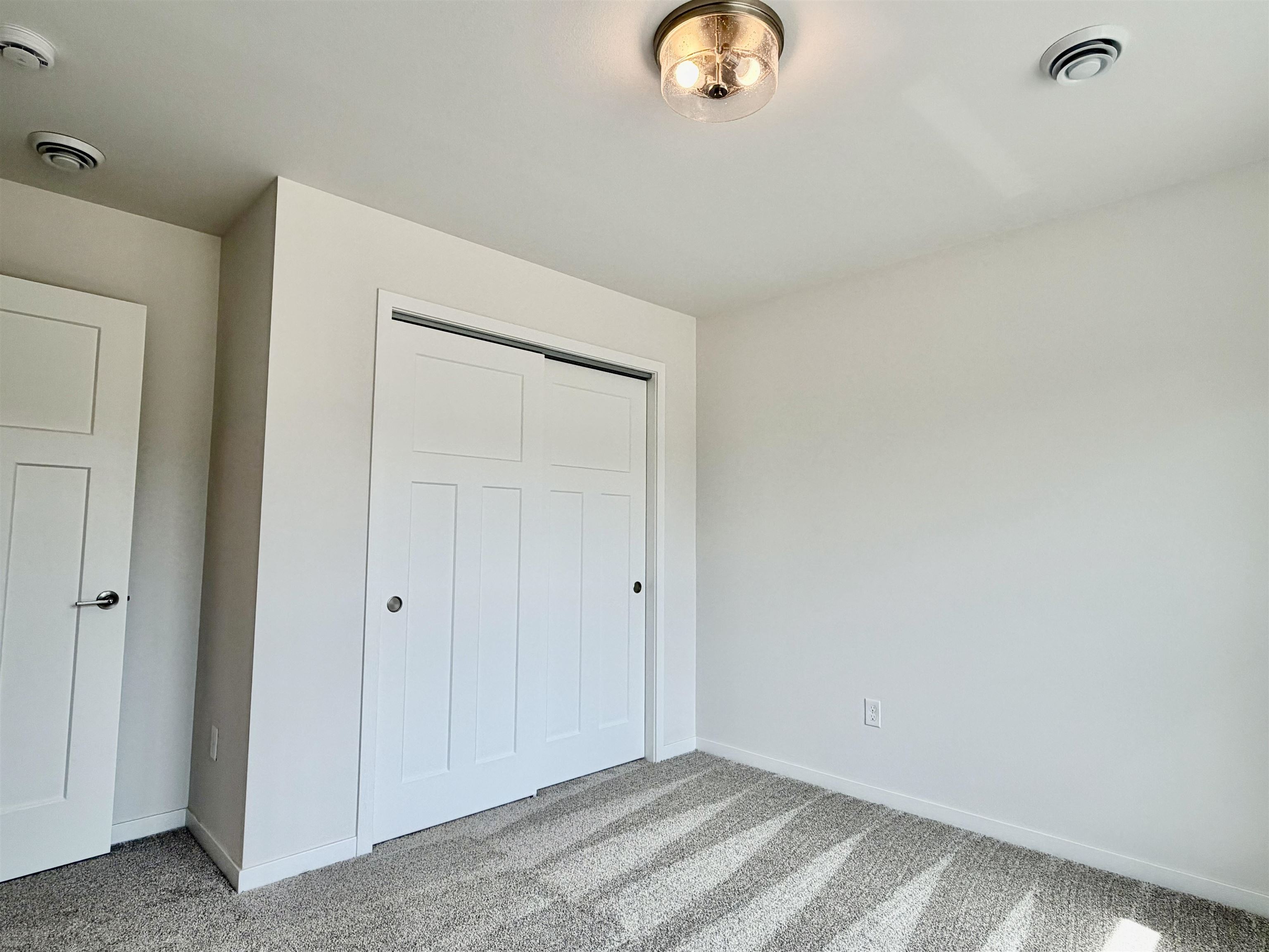 1400 PARK DRIVE, Schofield, Wisconsin 54476, 3 Bedrooms Bedrooms, 6 Rooms Rooms,2 BathroomsBathrooms,Residential,For Sale,1400 PARK DRIVE,22602647