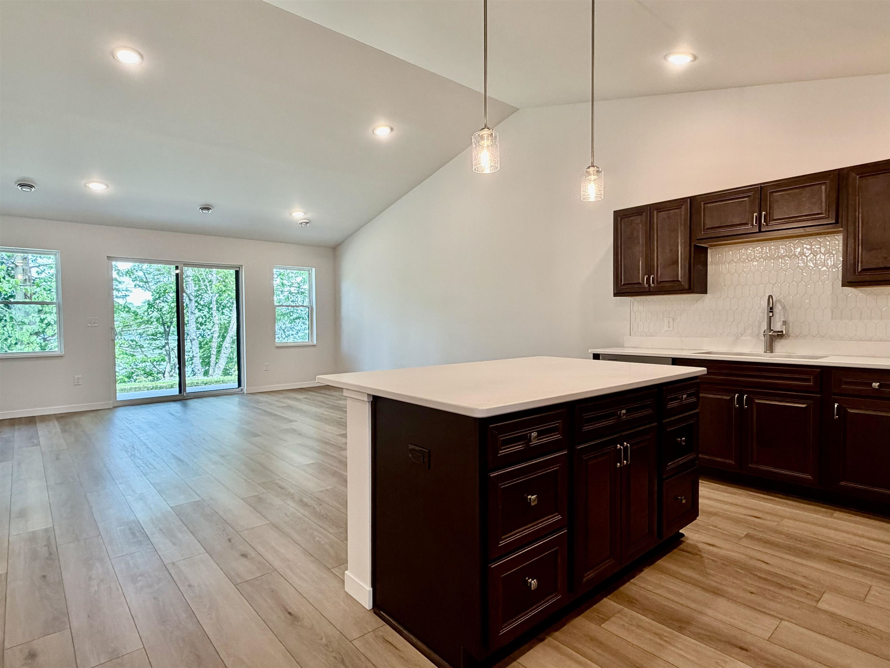 1400 PARK DRIVE, Schofield, Wisconsin 54476, 3 Bedrooms Bedrooms, 6 Rooms Rooms,2 BathroomsBathrooms,Residential,For Sale,1400 PARK DRIVE,22602647