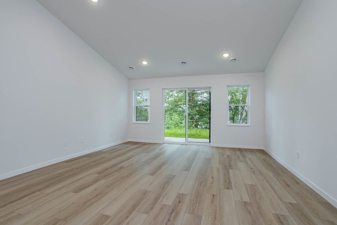 1400 PARK DRIVE, Schofield, Wisconsin 54476, 3 Bedrooms Bedrooms, 6 Rooms Rooms,2 BathroomsBathrooms,Residential,For Sale,1400 PARK DRIVE,22602647