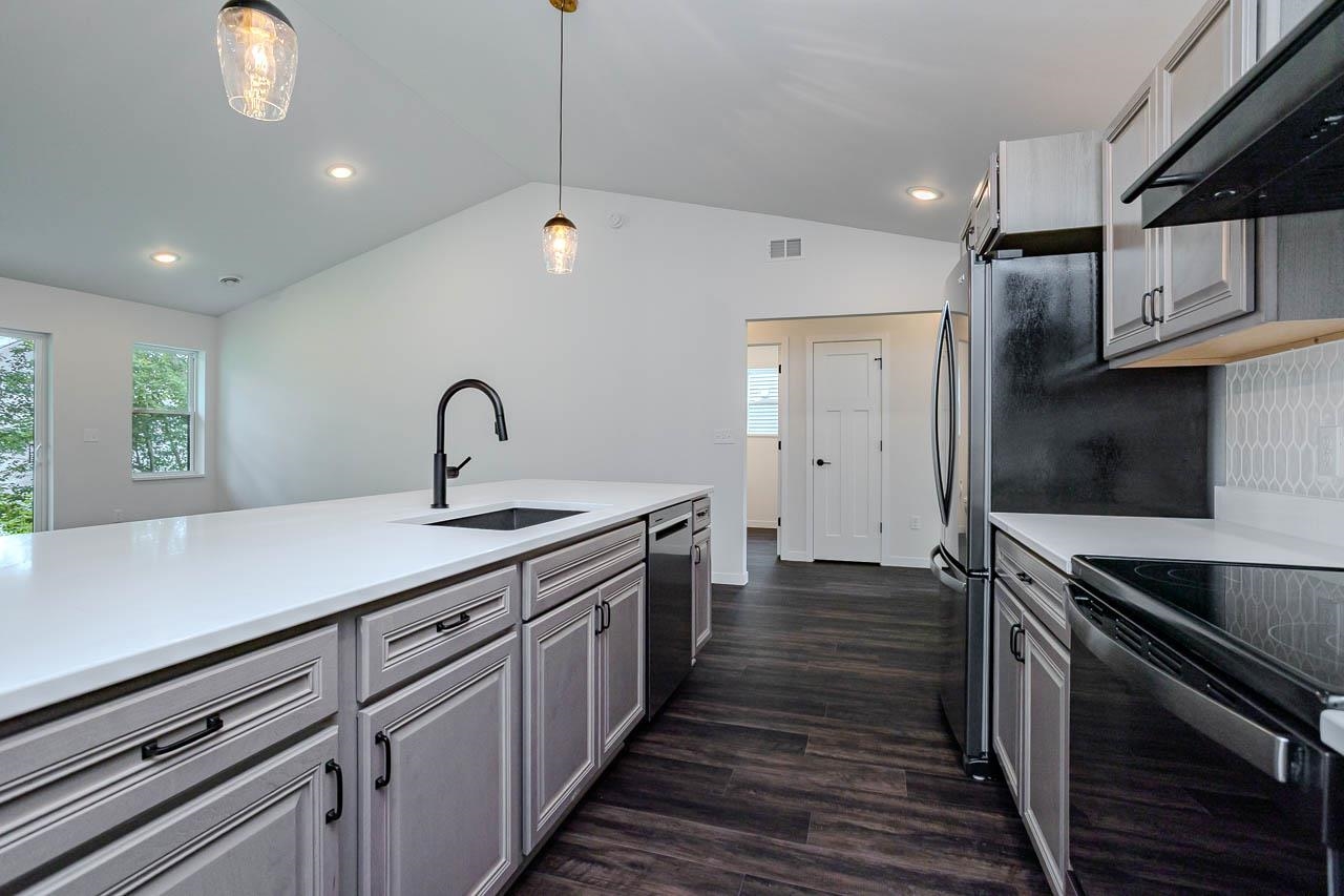1398 PARK DRIVE, Schofield, Wisconsin 54476, 3 Bedrooms Bedrooms, 6 Rooms Rooms,2 BathroomsBathrooms,Residential,For Sale,1398 PARK DRIVE,22602648