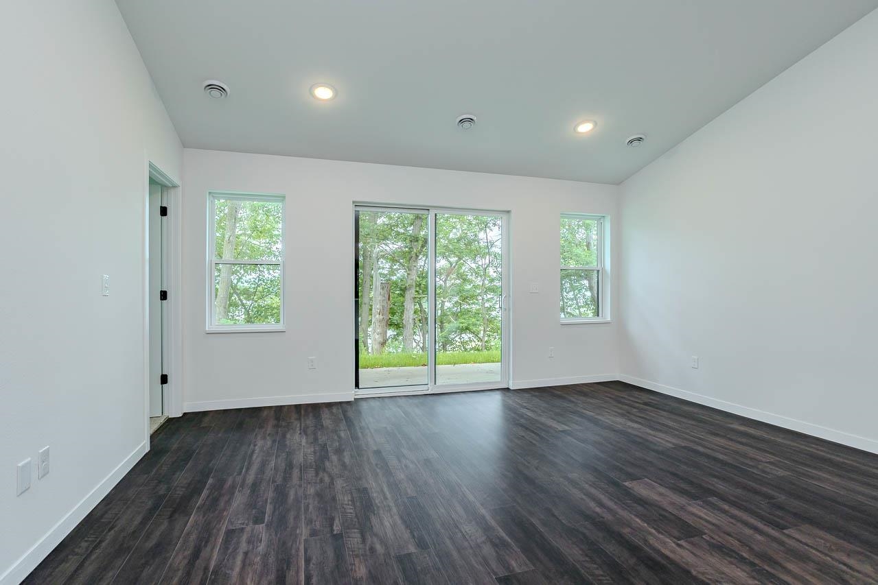 1398 PARK DRIVE, Schofield, Wisconsin 54476, 3 Bedrooms Bedrooms, 6 Rooms Rooms,2 BathroomsBathrooms,Residential,For Sale,1398 PARK DRIVE,22602648