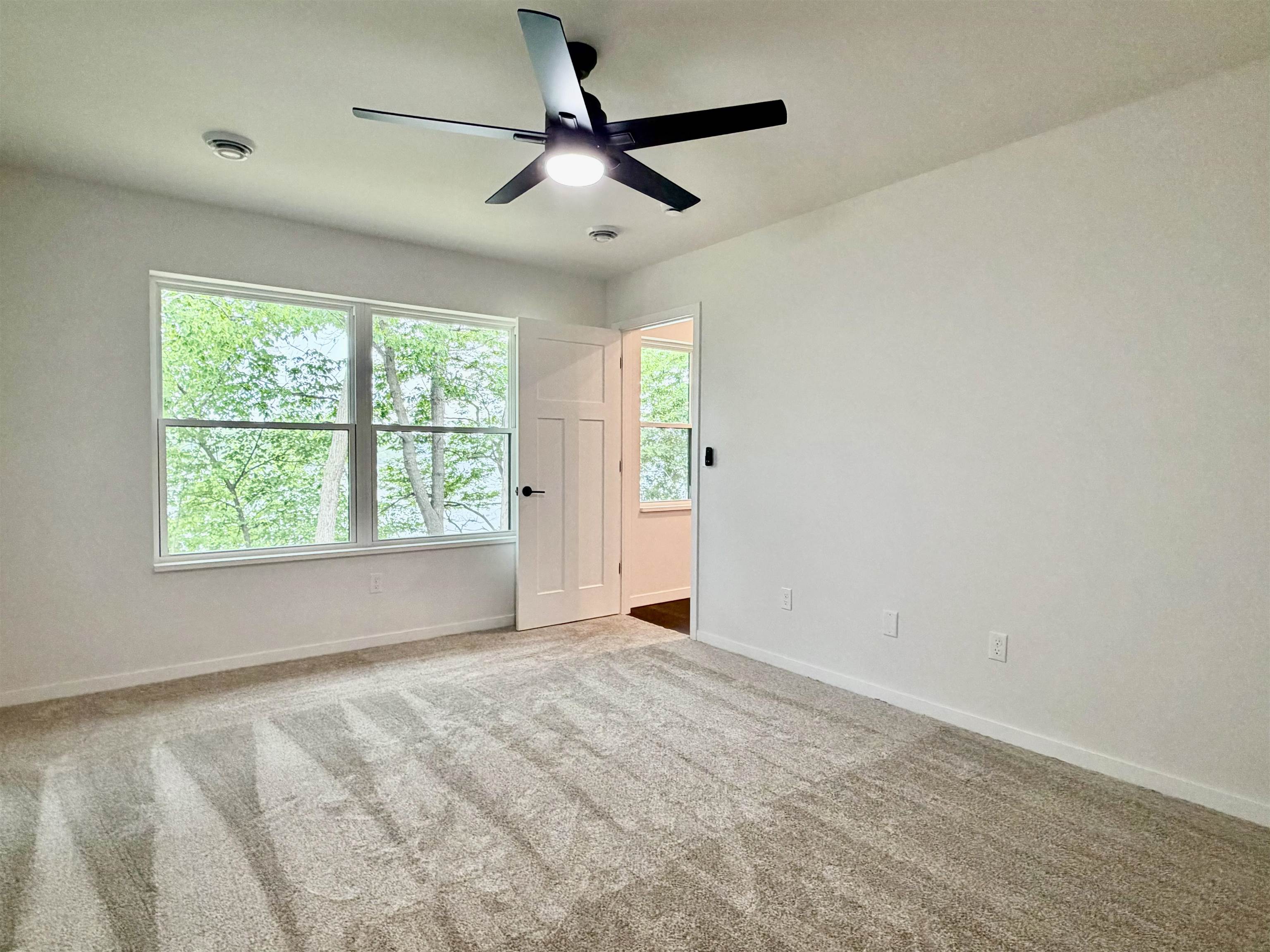1398 PARK DRIVE, Schofield, Wisconsin 54476, 3 Bedrooms Bedrooms, 6 Rooms Rooms,2 BathroomsBathrooms,Residential,For Sale,1398 PARK DRIVE,22602648