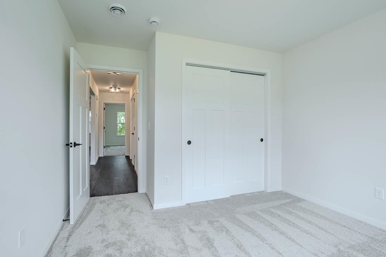 1398 PARK DRIVE, Schofield, Wisconsin 54476, 3 Bedrooms Bedrooms, 6 Rooms Rooms,2 BathroomsBathrooms,Residential,For Sale,1398 PARK DRIVE,22602648