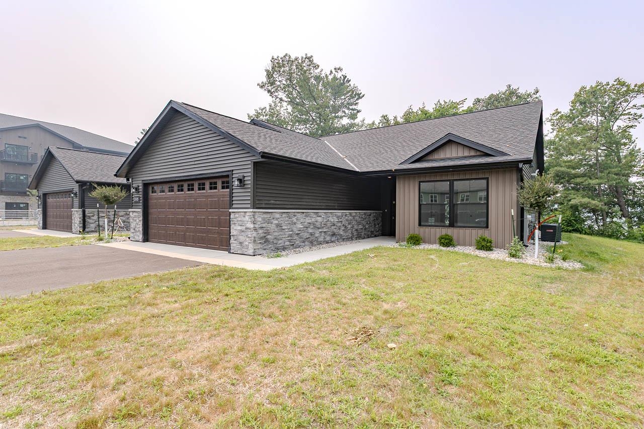 1398 PARK DRIVE, Schofield, Wisconsin 54476, 3 Bedrooms Bedrooms, 6 Rooms Rooms,2 BathroomsBathrooms,Residential,For Sale,1398 PARK DRIVE,22602648