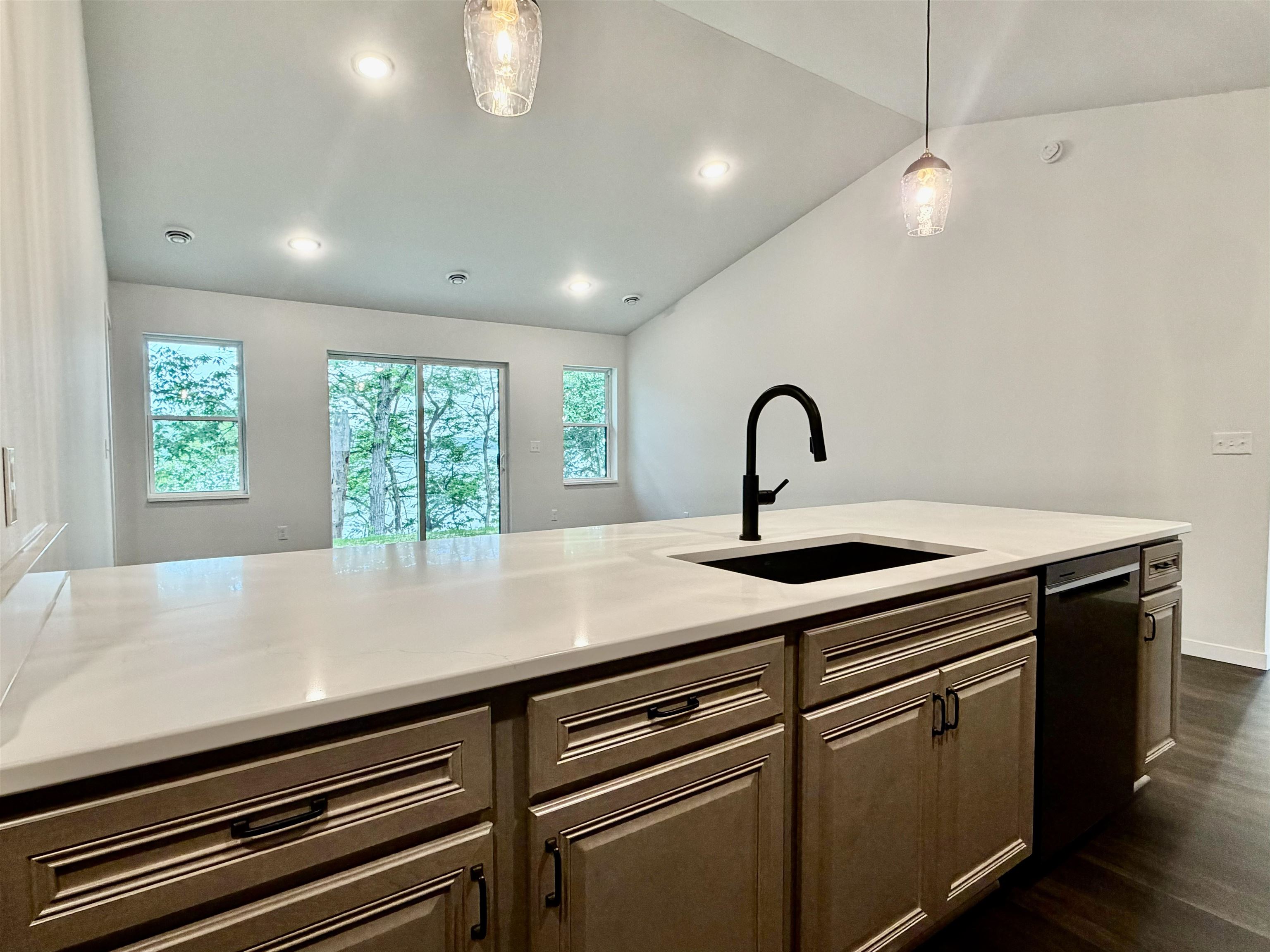 1398 PARK DRIVE, Schofield, Wisconsin 54476, 3 Bedrooms Bedrooms, 6 Rooms Rooms,2 BathroomsBathrooms,Residential,For Sale,1398 PARK DRIVE,22602648