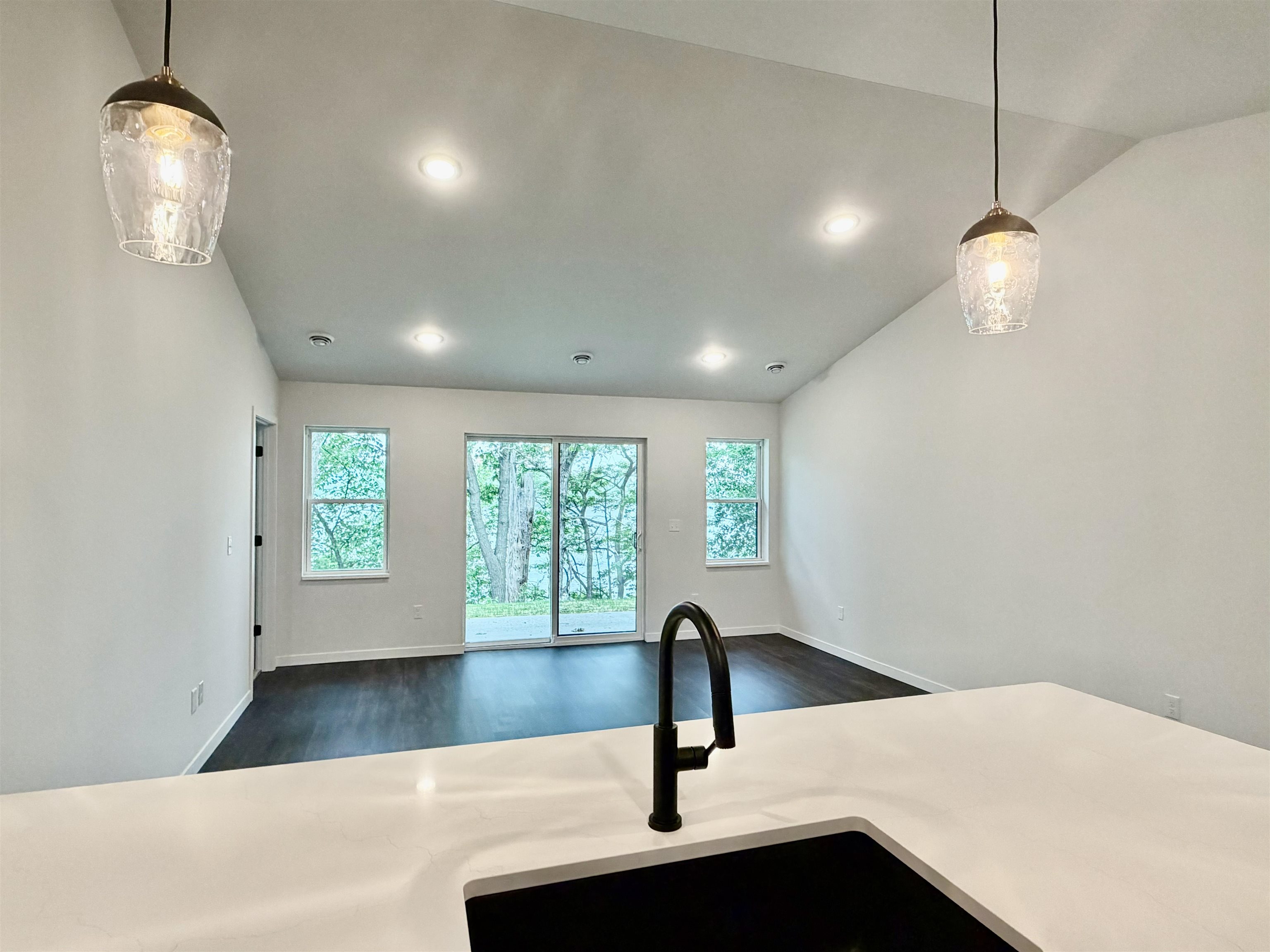 1398 PARK DRIVE, Schofield, Wisconsin 54476, 3 Bedrooms Bedrooms, 6 Rooms Rooms,2 BathroomsBathrooms,Residential,For Sale,1398 PARK DRIVE,22602648