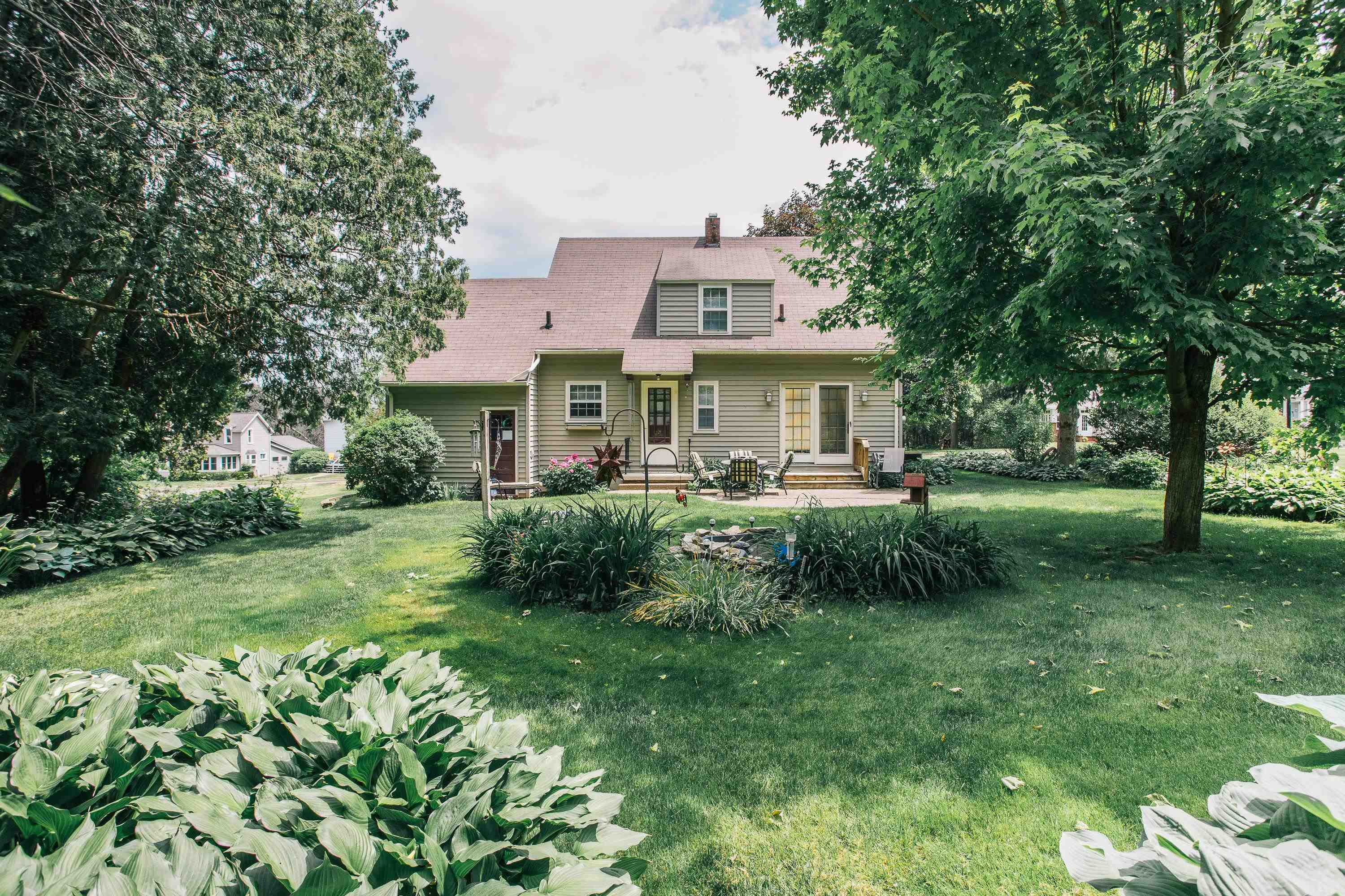 110 CLAY STREET, Neillsville, Wisconsin 54456, 2 Bedrooms Bedrooms, ,1 BathroomBathrooms,Residential,For Sale,110 CLAY STREET,22602649