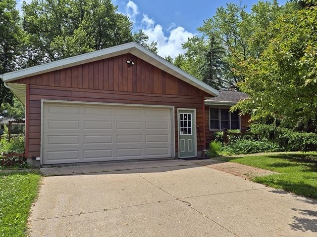 422 E FOREST STREET, Marshfield, Wisconsin 54449, 3 Bedrooms Bedrooms, ,1 BathroomBathrooms,Residential,For Sale,422 E FOREST STREET,22602650