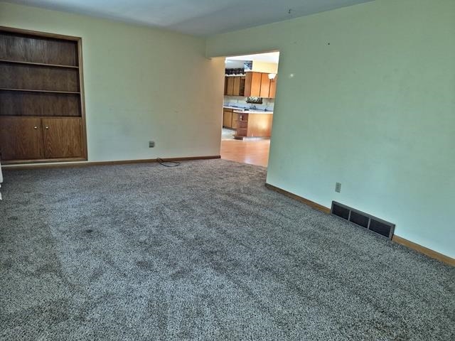 422 E FOREST STREET, Marshfield, Wisconsin 54449, 3 Bedrooms Bedrooms, ,1 BathroomBathrooms,Residential,For Sale,422 E FOREST STREET,22602650