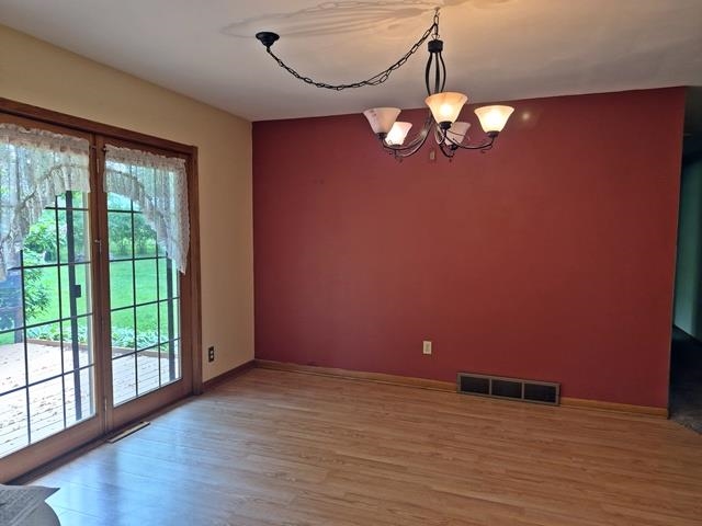 422 E FOREST STREET, Marshfield, Wisconsin 54449, 3 Bedrooms Bedrooms, ,1 BathroomBathrooms,Residential,For Sale,422 E FOREST STREET,22602650