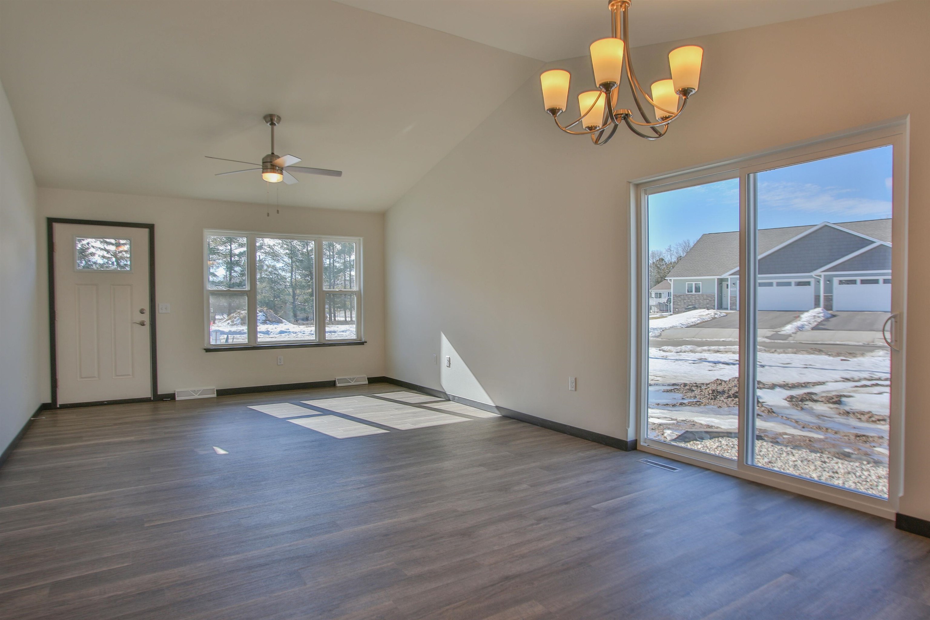 1506 E 23RD STREET, Marshfield, Wisconsin 54449, 2 Bedrooms Bedrooms, ,2 BathroomsBathrooms,Residential,For Sale,1506 E 23RD STREET,22602651