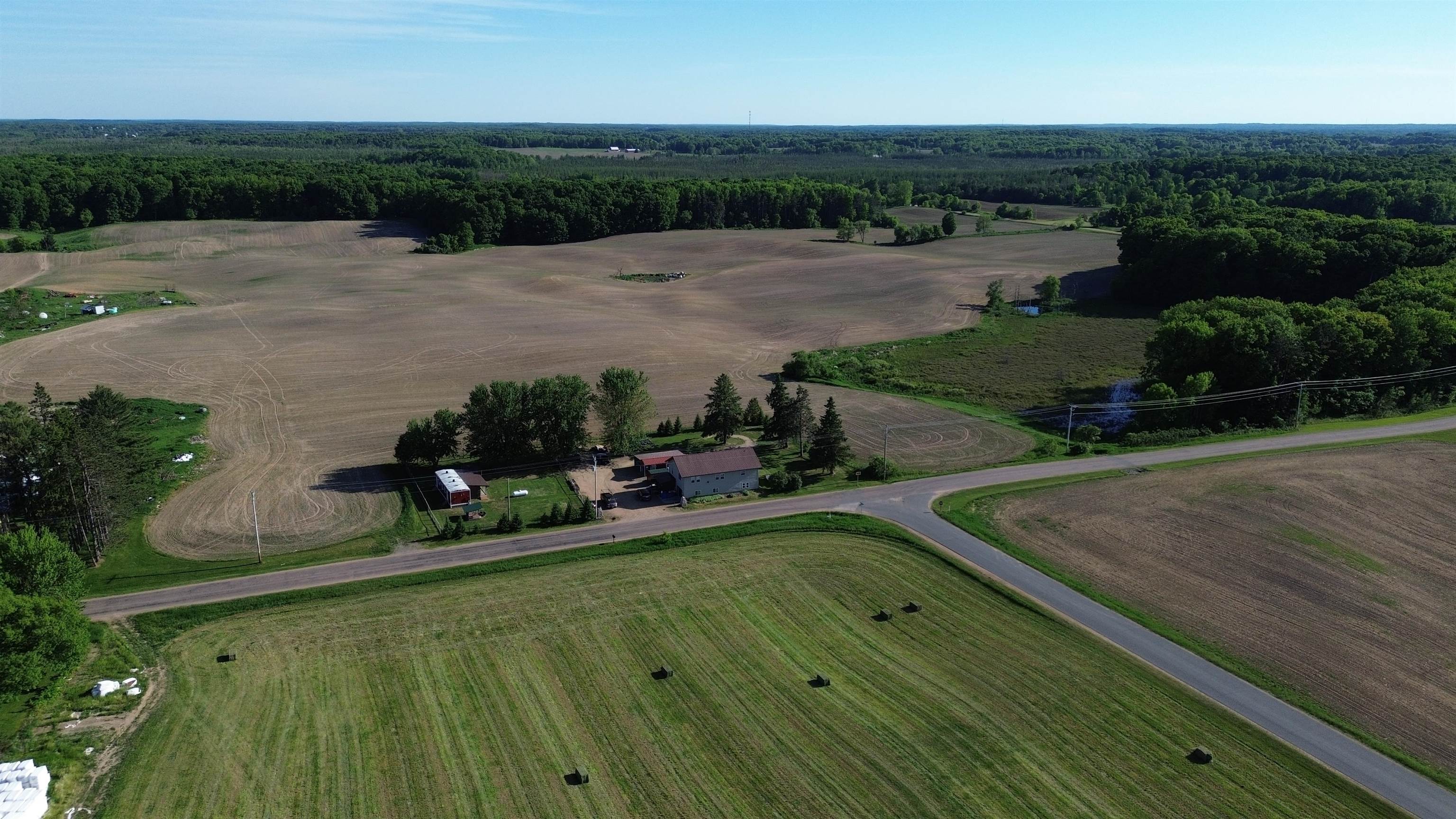 182347 BIRNAMWOOD ROAD, Birnamwood, Wisconsin 54414, 4 Bedrooms Bedrooms, ,2 BathroomsBathrooms,Residential,For Sale,182347 BIRNAMWOOD ROAD,22602657