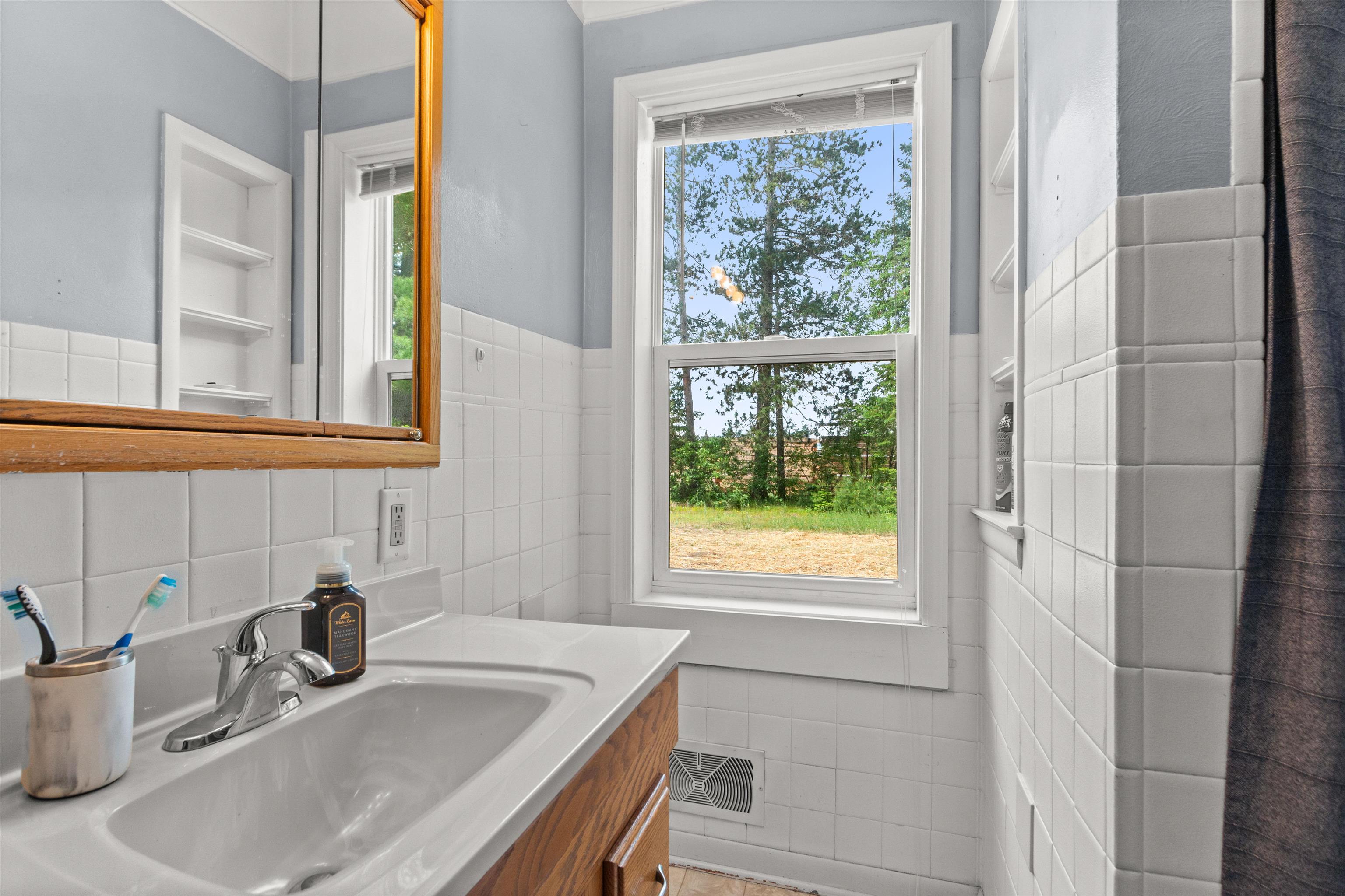 4541 PLOVER ROAD, Wisconsin Rapids, Wisconsin 54494, 5 Bedrooms Bedrooms, ,2 BathroomsBathrooms,Residential,For Sale,4541 PLOVER ROAD,22602659