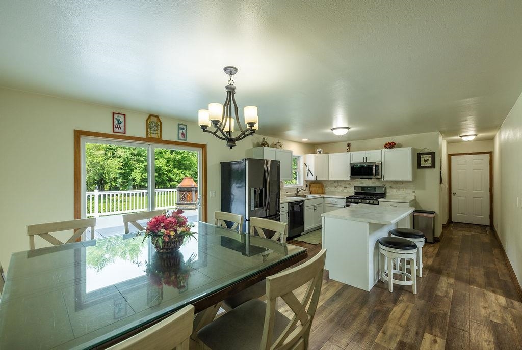 1331 48TH STREET NORTH, Wisconsin Rapids, Wisconsin 54494, 3 Bedrooms Bedrooms, ,3 BathroomsBathrooms,Residential,For Sale,1331 48TH STREET NORTH,22602660