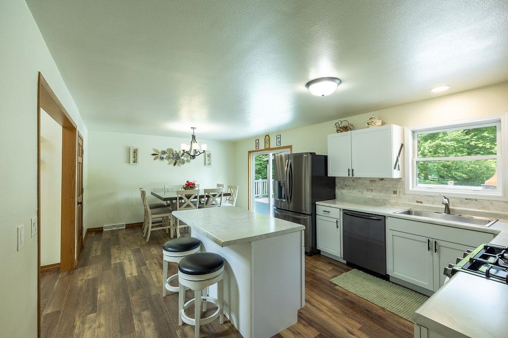 1331 48TH STREET NORTH, Wisconsin Rapids, Wisconsin 54494, 3 Bedrooms Bedrooms, ,3 BathroomsBathrooms,Residential,For Sale,1331 48TH STREET NORTH,22602660