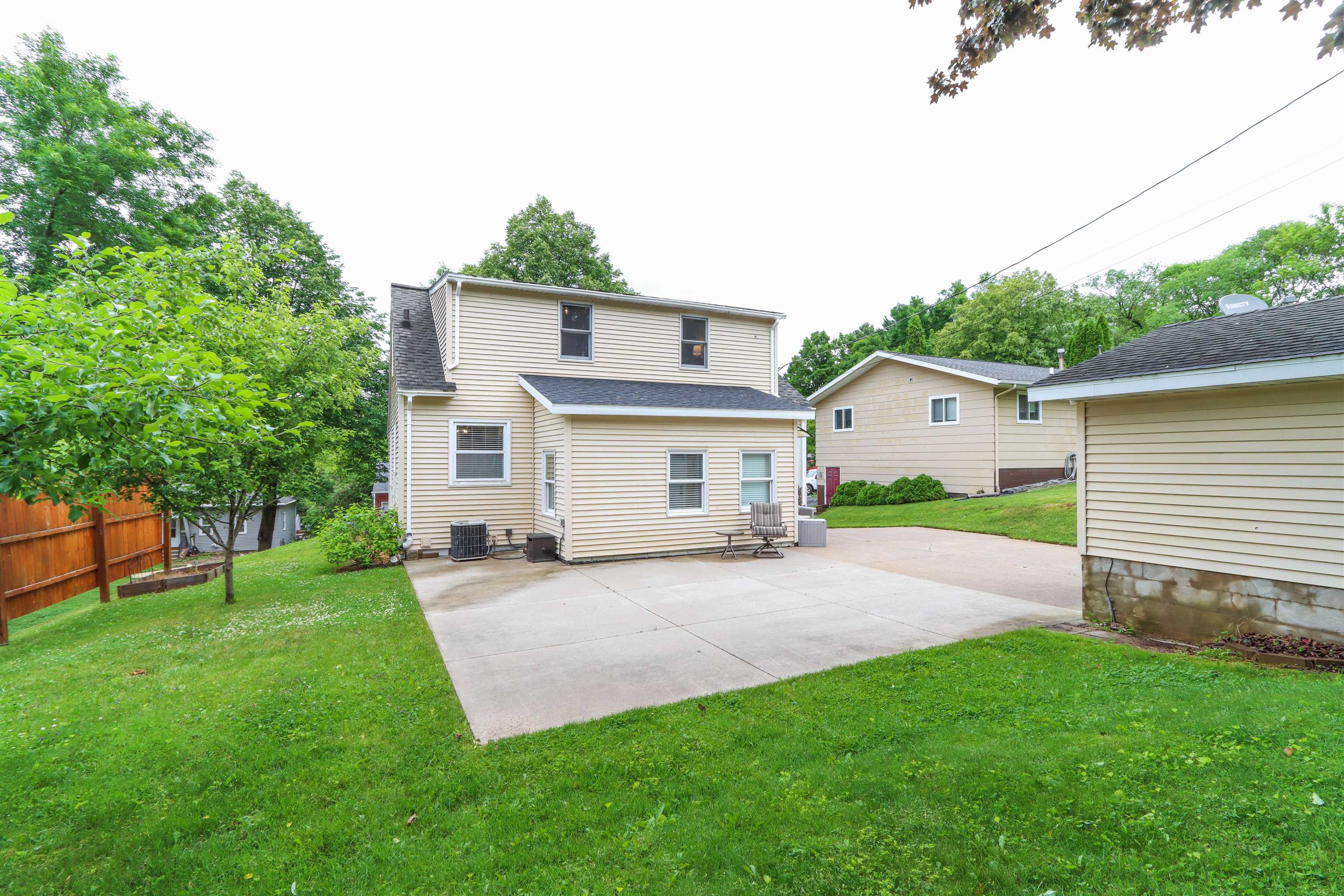 807 NINA AVENUE, Wausau, Wisconsin 54403, 3 Bedrooms Bedrooms, ,1 BathroomBathrooms,Residential,For Sale,807 NINA AVENUE,22602662