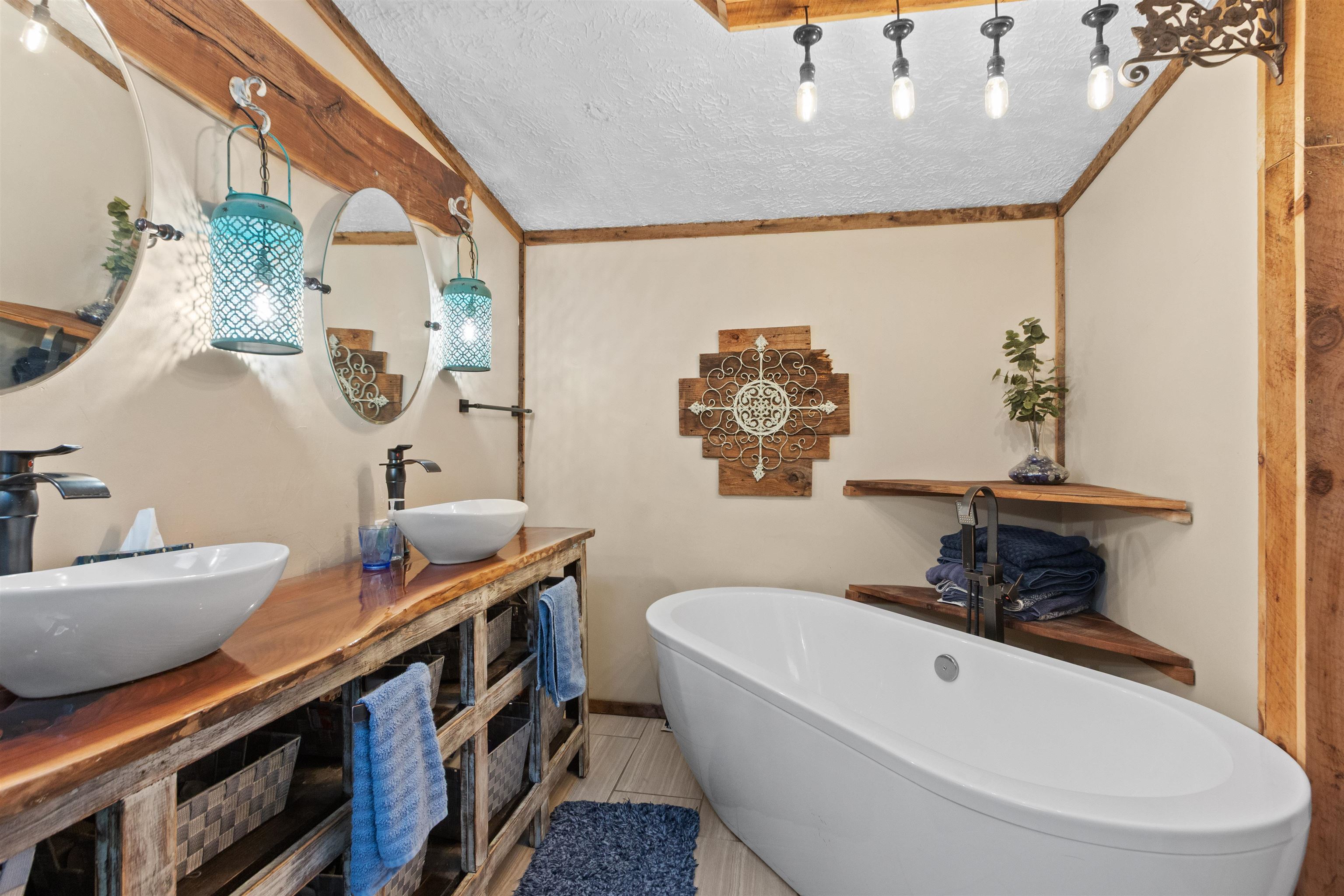 767 MCKEEL ROAD, Babcock, Wisconsin 54413, 4 Bedrooms Bedrooms, ,2 BathroomsBathrooms,Residential,For Sale,767 MCKEEL ROAD,22602663