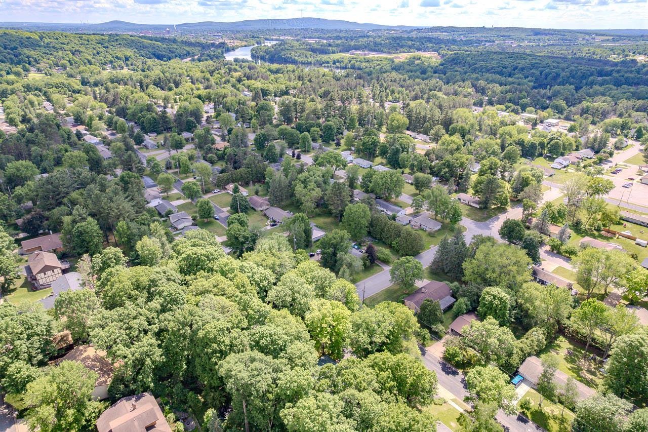 4009 HENRY STREET, Wausau, Wisconsin 54403, 3 Bedrooms Bedrooms, ,3 BathroomsBathrooms,Residential,For Sale,4009 HENRY STREET,22602665