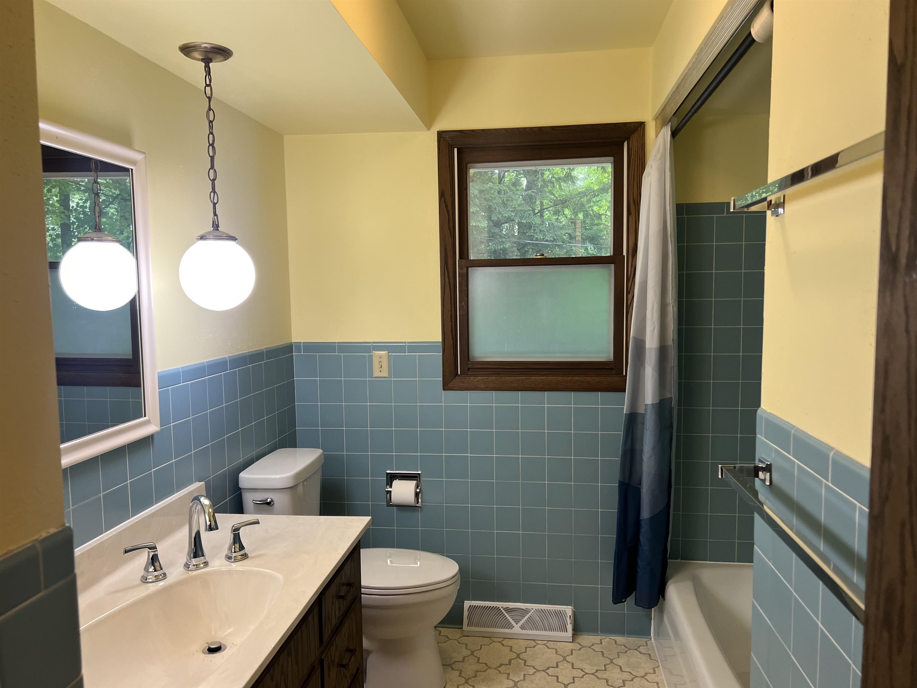 7112 SYLVAN STREET, Schofield, Wisconsin 54476, 4 Bedrooms Bedrooms, ,2 BathroomsBathrooms,Residential,For Sale,7112 SYLVAN STREET,22602666