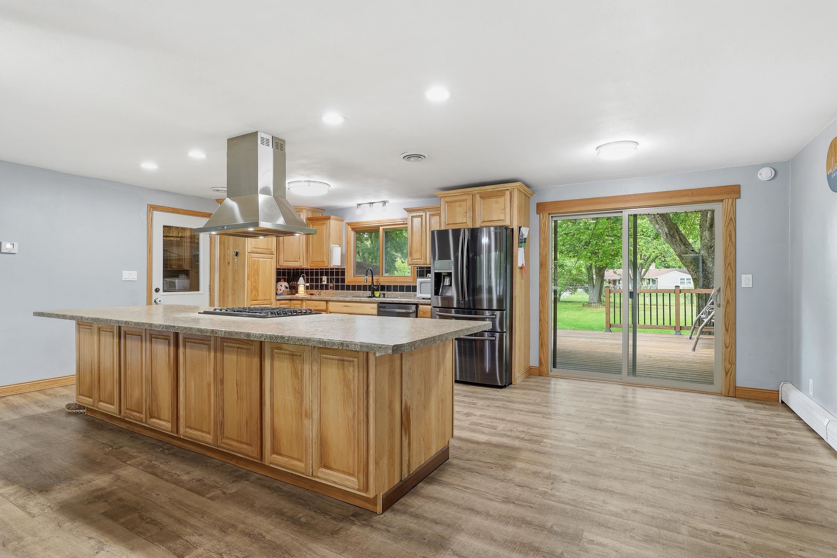1917 COUNTRY CLUB DRIVE, Stevens Point, Wisconsin 54481, 4 Bedrooms Bedrooms, ,2 BathroomsBathrooms,Residential,For Sale,1917 COUNTRY CLUB DRIVE,22602667