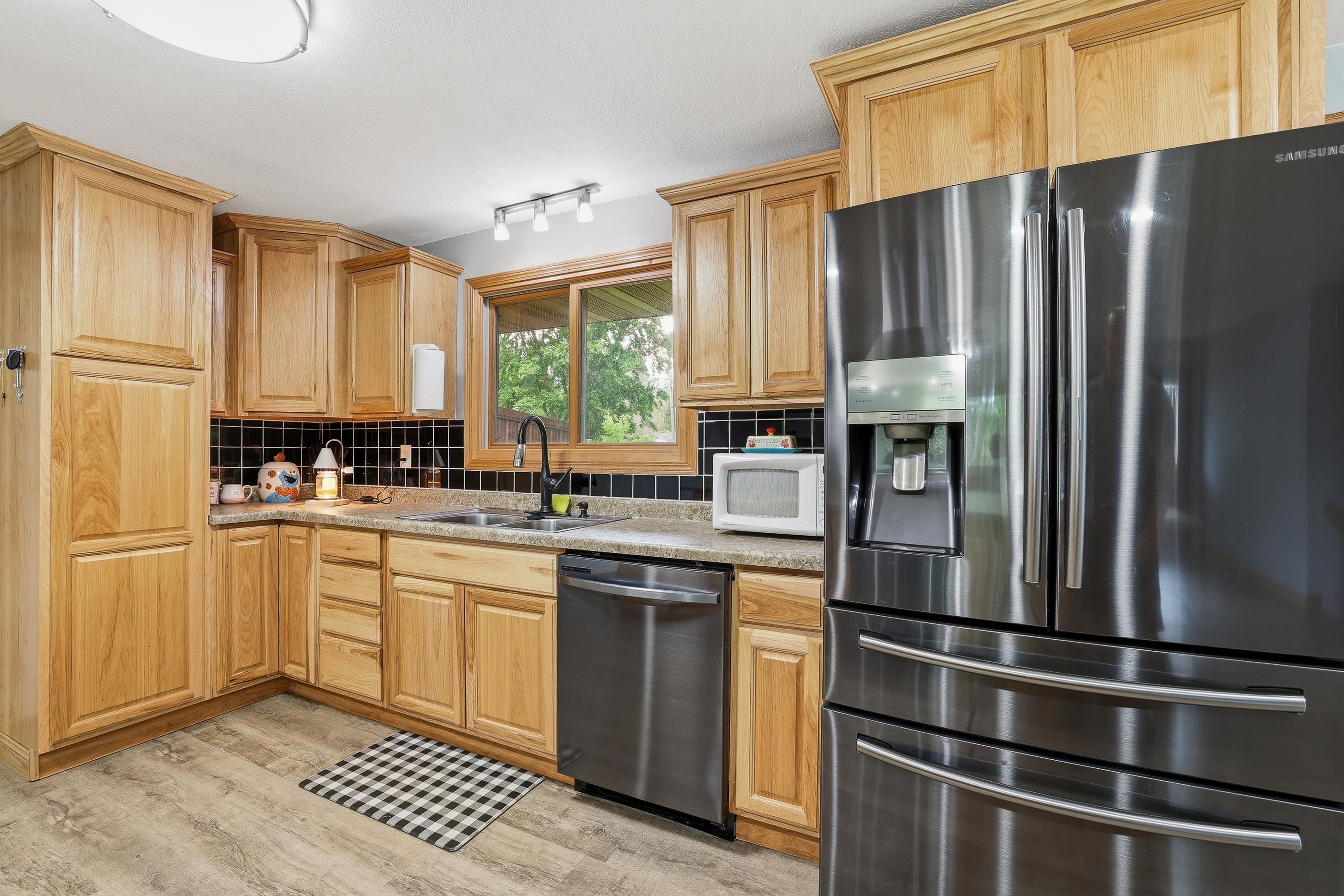 1917 COUNTRY CLUB DRIVE, Stevens Point, Wisconsin 54481, 4 Bedrooms Bedrooms, ,2 BathroomsBathrooms,Residential,For Sale,1917 COUNTRY CLUB DRIVE,22602667