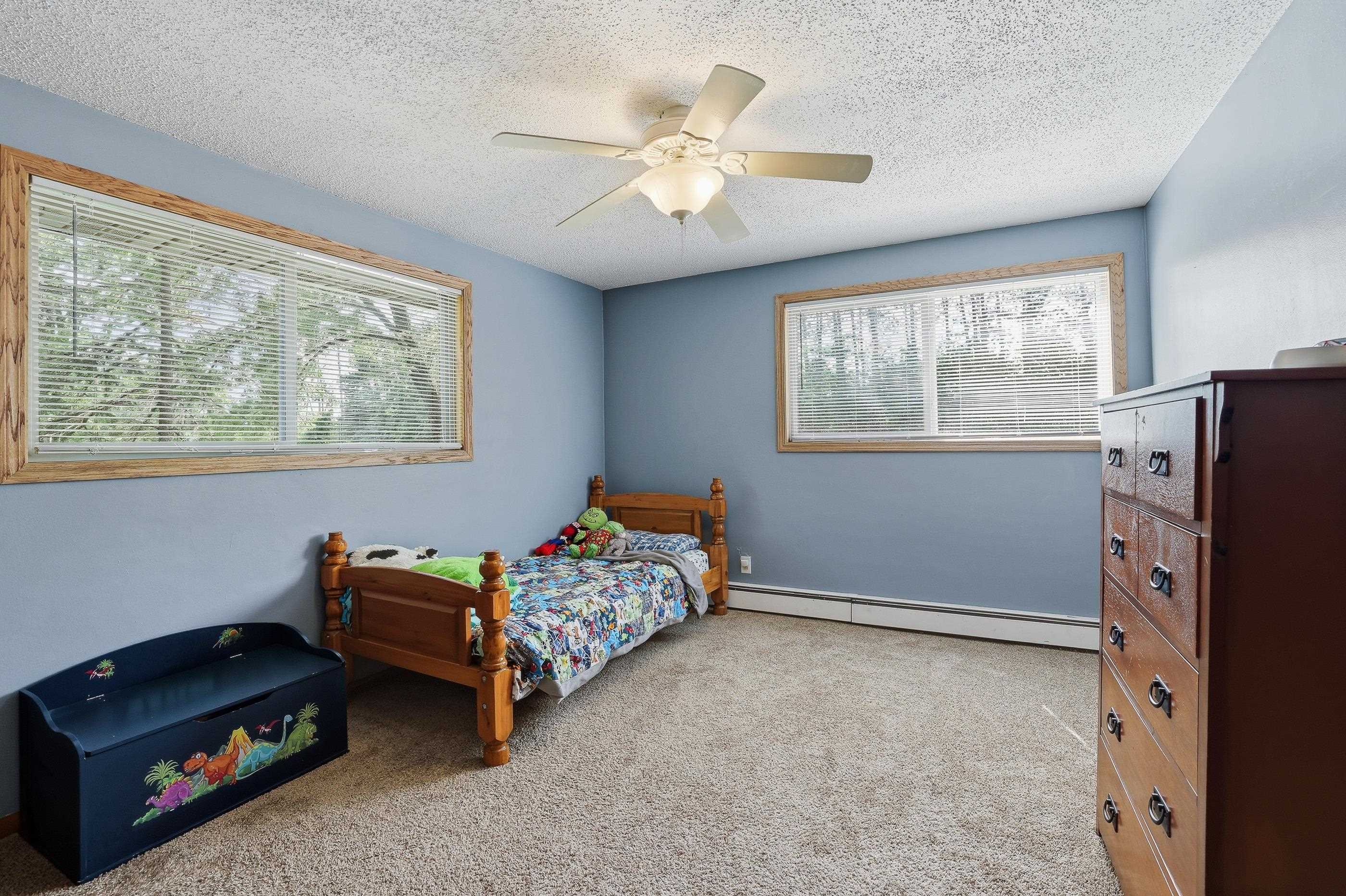 1917 COUNTRY CLUB DRIVE, Stevens Point, Wisconsin 54481, 4 Bedrooms Bedrooms, ,2 BathroomsBathrooms,Residential,For Sale,1917 COUNTRY CLUB DRIVE,22602667