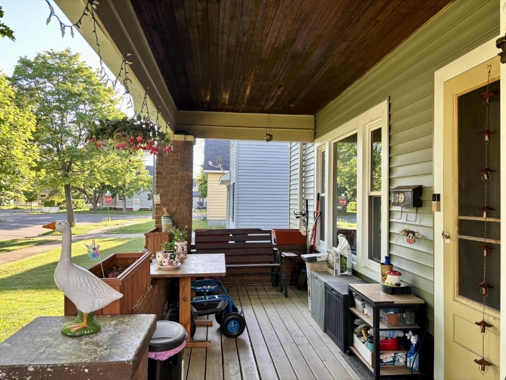 810 HENRIETTA STREET, Wausau, Wisconsin 54403, 2 Bedrooms Bedrooms, ,1 BathroomBathrooms,Multi-family,For Sale,810 HENRIETTA STREET,22602668