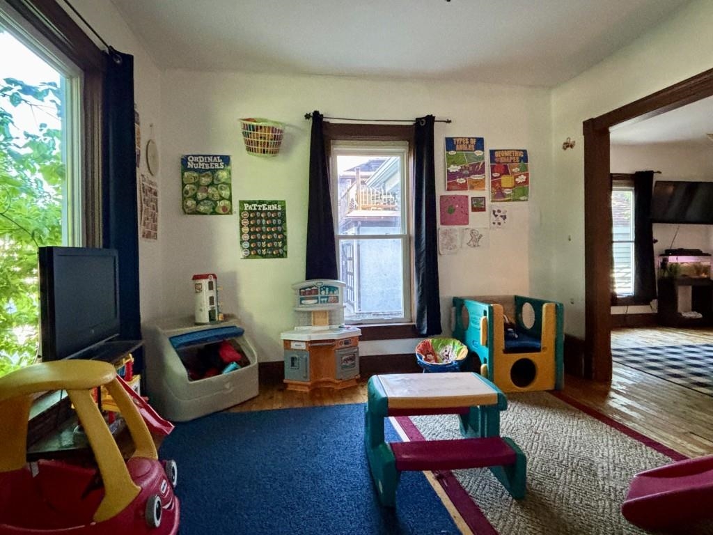 606 N 6TH STREET, Wausau, Wisconsin 54403, 4 Bedrooms Bedrooms, ,1 BathroomBathrooms,Residential,For Sale,606 N 6TH STREET,22602669