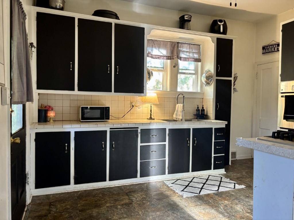 606 N 6TH STREET, Wausau, Wisconsin 54403, 4 Bedrooms Bedrooms, ,1 BathroomBathrooms,Residential,For Sale,606 N 6TH STREET,22602669