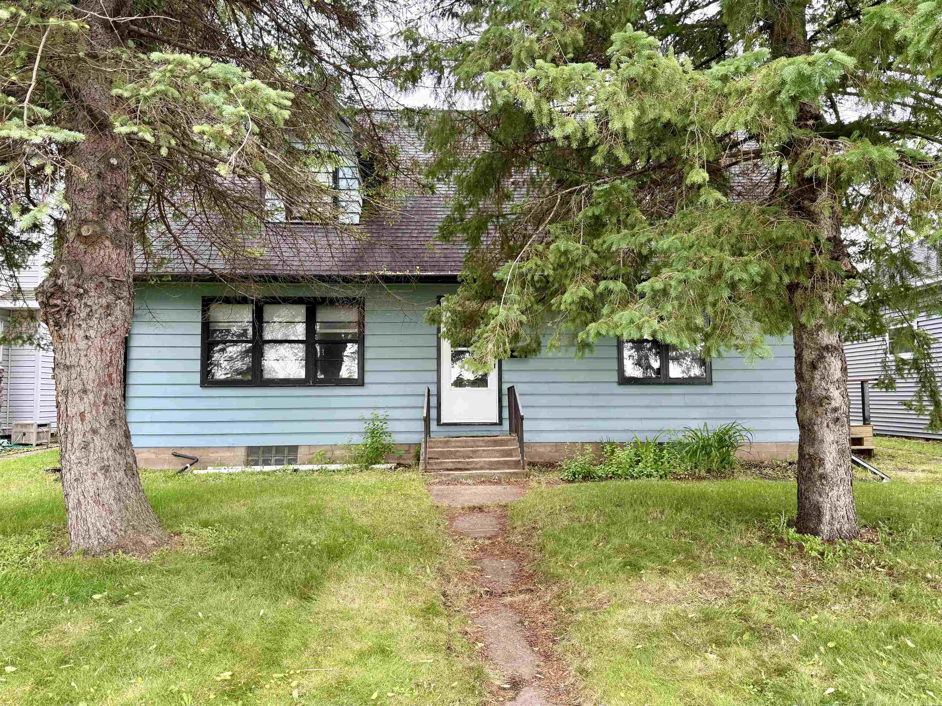 346 S LAKE AVENUE, Phillips, Wisconsin 54555, 4 Bedrooms Bedrooms, ,2 BathroomsBathrooms,Residential,For Sale,346 S LAKE AVENUE,22602673