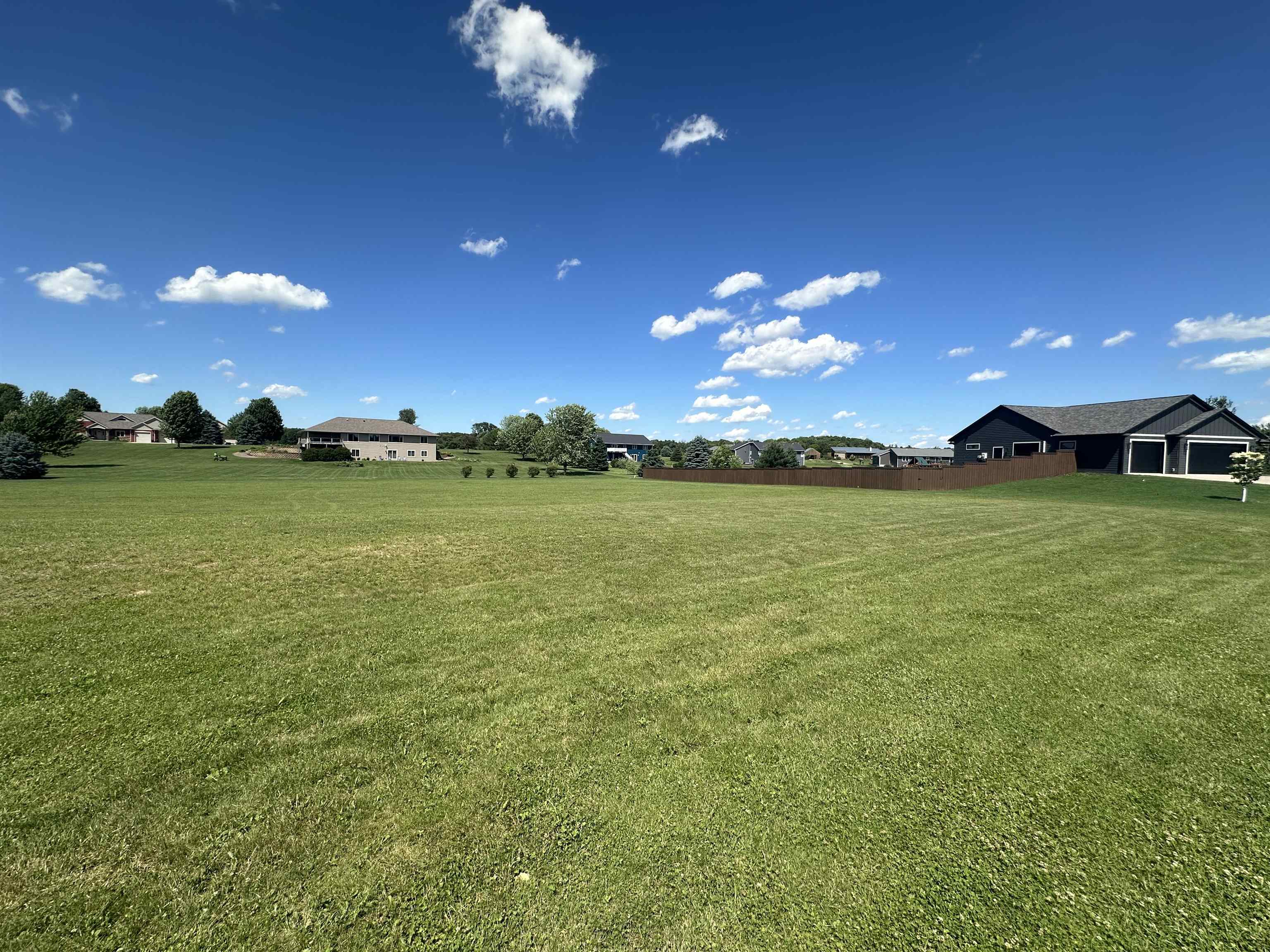 Lot 37 LARKSPUR LANE, TREMPEALEAU, Wisconsin 54661, ,Land,For Sale,Lot 37 LARKSPUR LANE,22602684