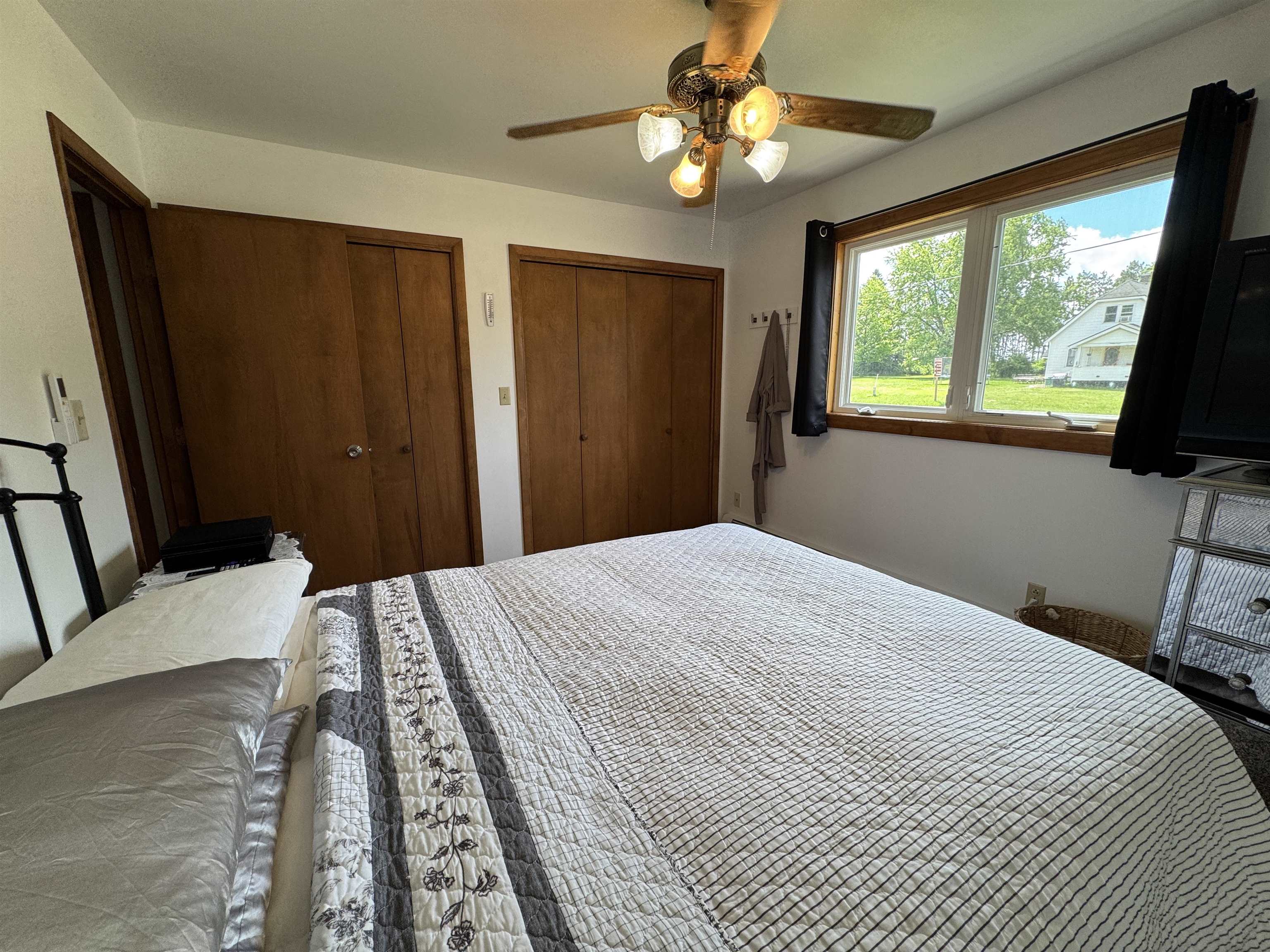 606 STATE HIGHWAY 86, Tomahawk, Wisconsin 54487, 2 Bedrooms Bedrooms, ,2 BathroomsBathrooms,Residential,For Sale,606 STATE HIGHWAY 86,22602686