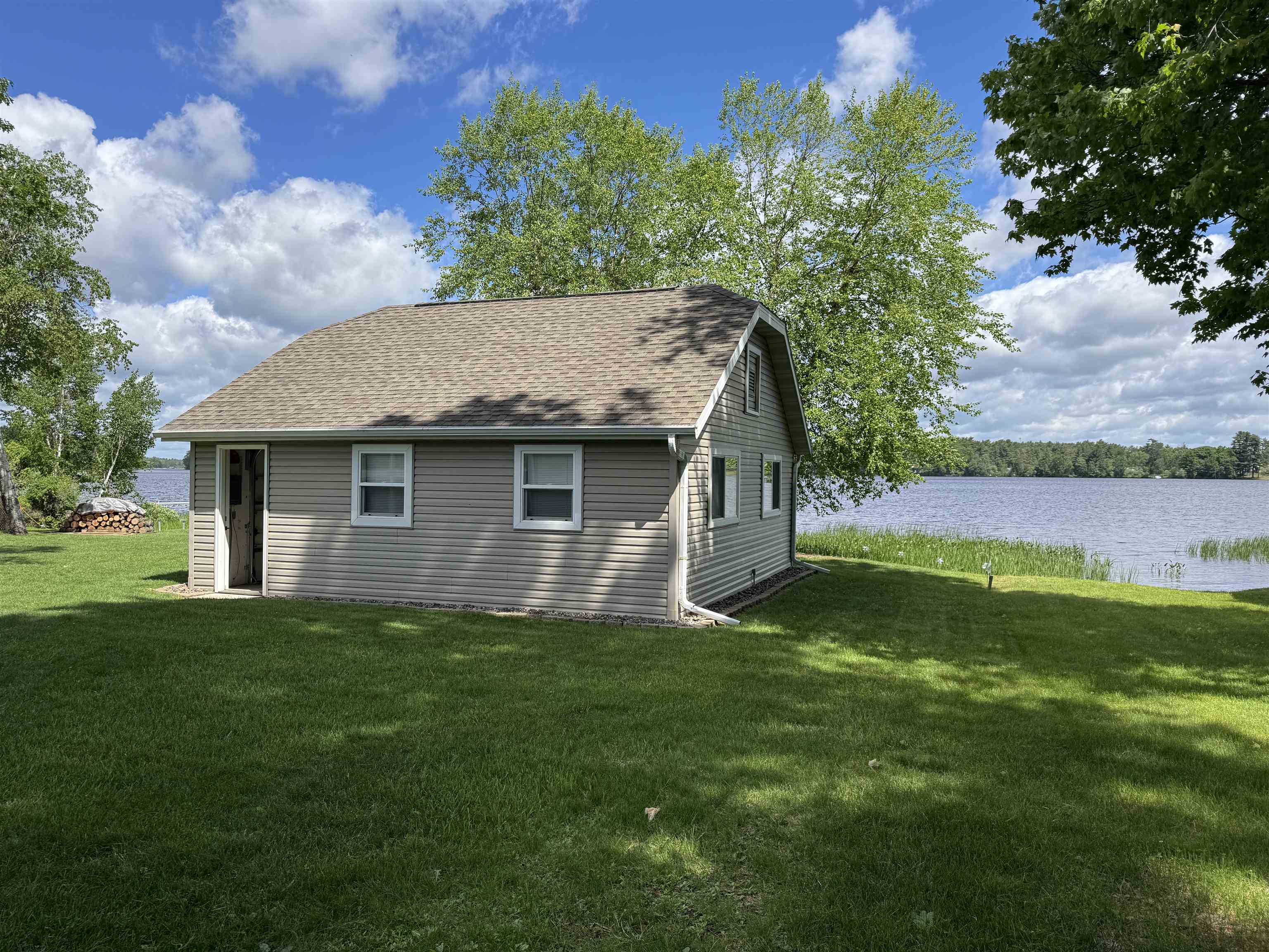 606 STATE HIGHWAY 86, Tomahawk, Wisconsin 54487, 2 Bedrooms Bedrooms, ,2 BathroomsBathrooms,Residential,For Sale,606 STATE HIGHWAY 86,22602686