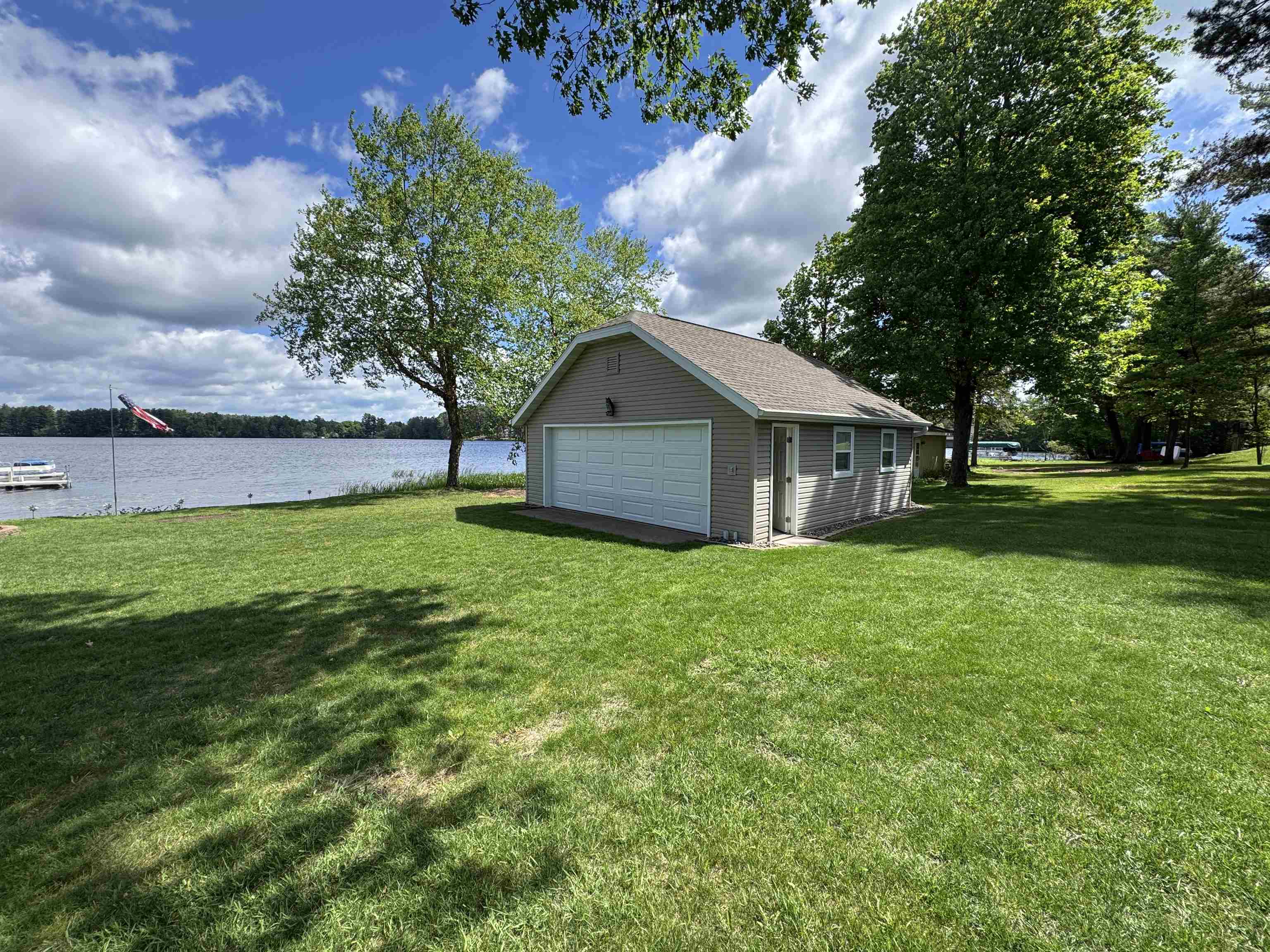 606 STATE HIGHWAY 86, Tomahawk, Wisconsin 54487, 2 Bedrooms Bedrooms, ,2 BathroomsBathrooms,Residential,For Sale,606 STATE HIGHWAY 86,22602686