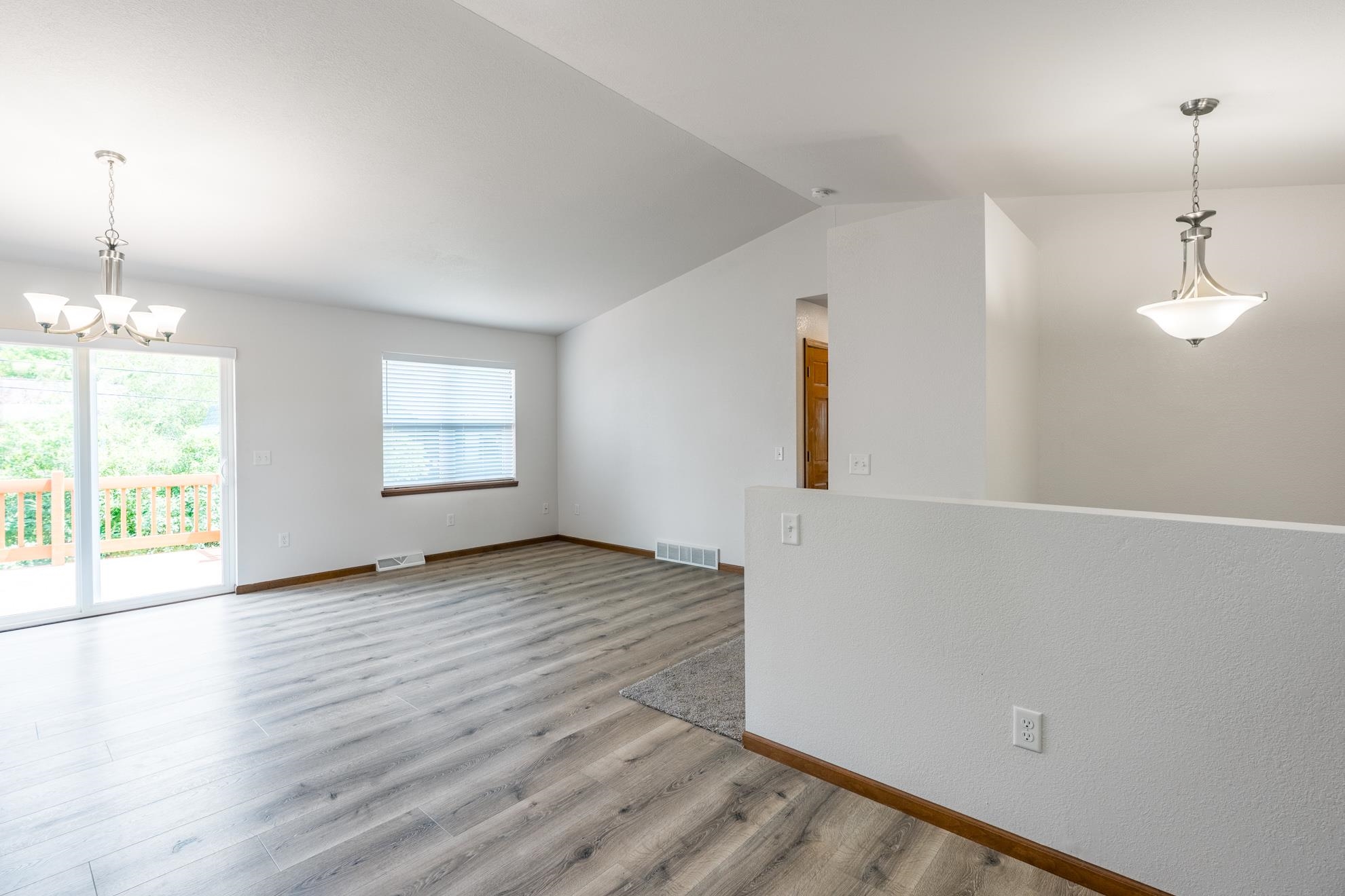 907 S 22ND AVENUE, Wausau, Wisconsin 54401, 3 Bedrooms Bedrooms, ,2 BathroomsBathrooms,Residential,For Sale,907 S 22ND AVENUE,22602691