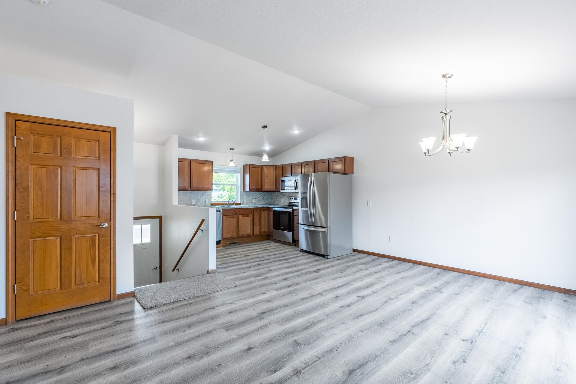 907 S 22ND AVENUE, Wausau, Wisconsin 54401, 3 Bedrooms Bedrooms, ,2 BathroomsBathrooms,Residential,For Sale,907 S 22ND AVENUE,22602691