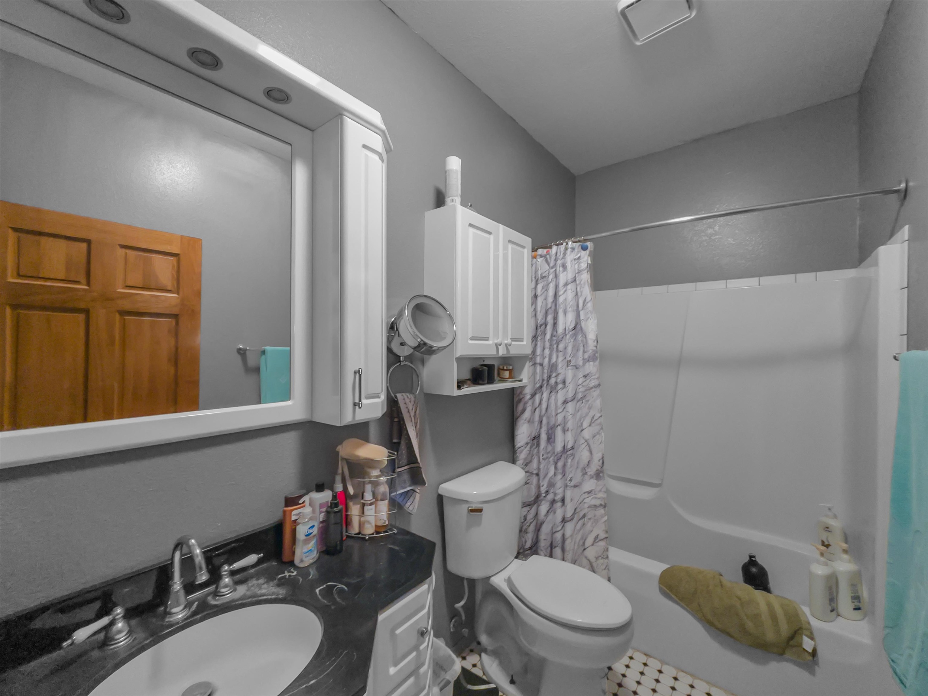 295 JOHNSON PARKWAY, HAMMOND, Wisconsin 54015-9674, 5 Bedrooms Bedrooms, ,3 BathroomsBathrooms,Residential,For Sale,295 JOHNSON PARKWAY,22602692