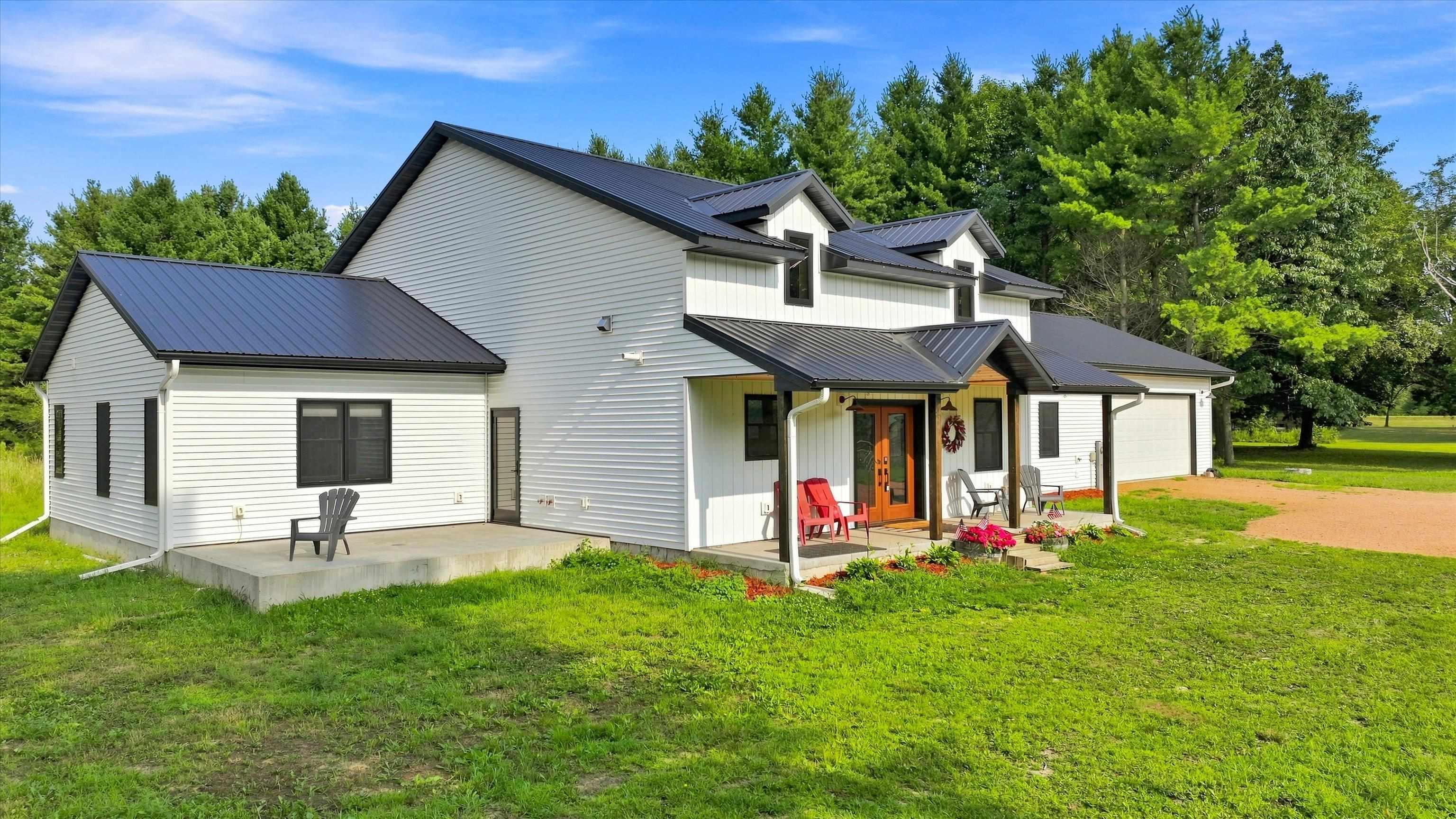 8323 COUNTY ROAD E, Pittsville, Wisconsin 54466, 4 Bedrooms Bedrooms, ,2 BathroomsBathrooms,Residential,For Sale,8323 COUNTY ROAD E,22602703