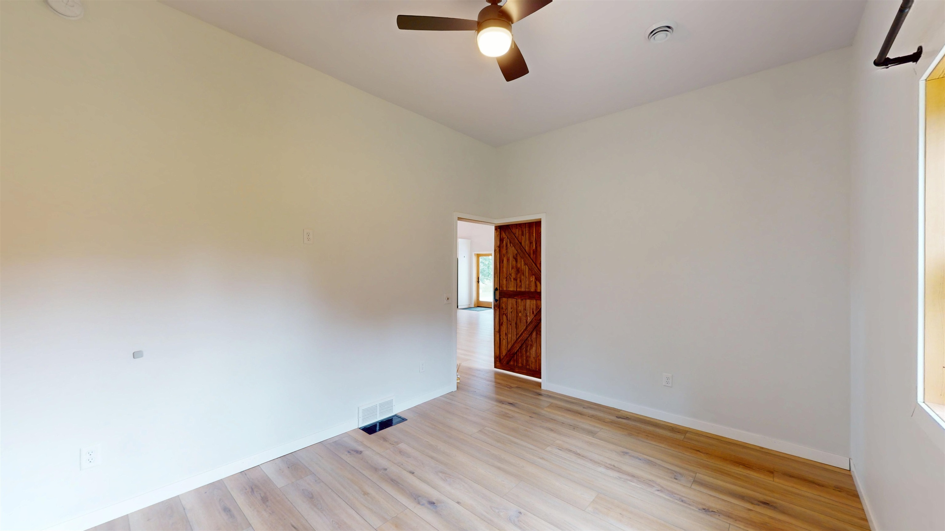 8323 COUNTY ROAD E, Pittsville, Wisconsin 54466, 4 Bedrooms Bedrooms, ,2 BathroomsBathrooms,Residential,For Sale,8323 COUNTY ROAD E,22602703