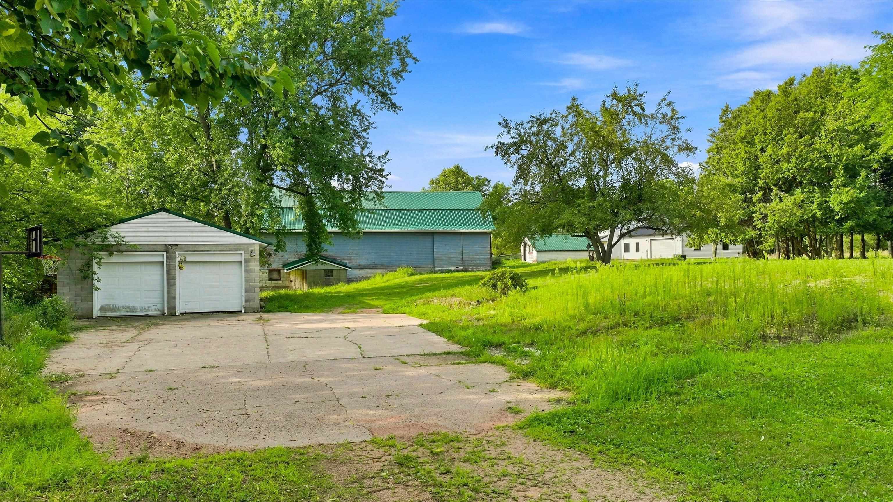 8323 COUNTY ROAD E, Pittsville, Wisconsin 54466, 4 Bedrooms Bedrooms, ,2 BathroomsBathrooms,Residential,For Sale,8323 COUNTY ROAD E,22602703