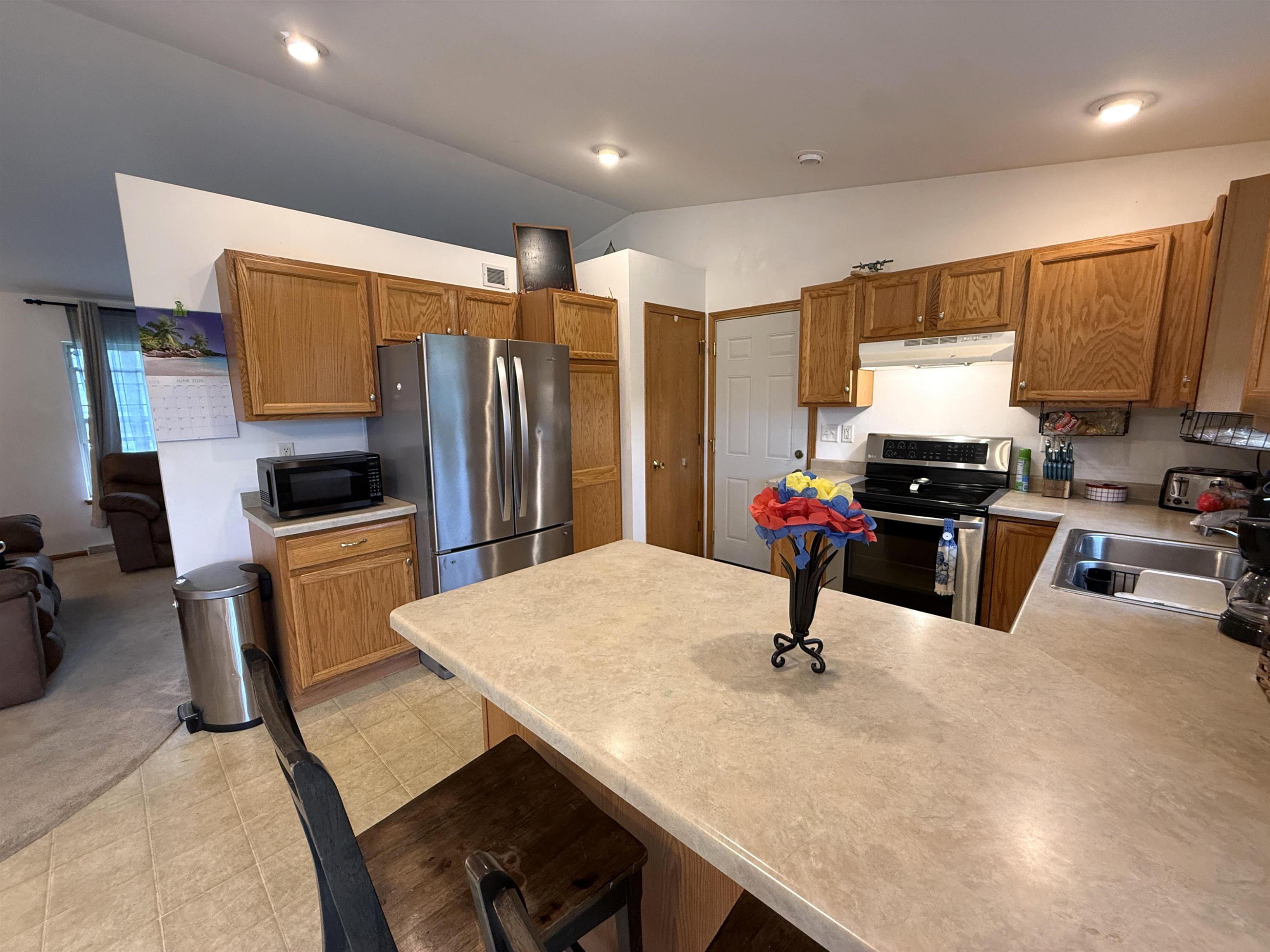 6110 QUENTIN STREET, Weston, Wisconsin 54476, 3 Bedrooms Bedrooms, ,2 BathroomsBathrooms,Residential,For Sale,6110 QUENTIN STREET,22602728