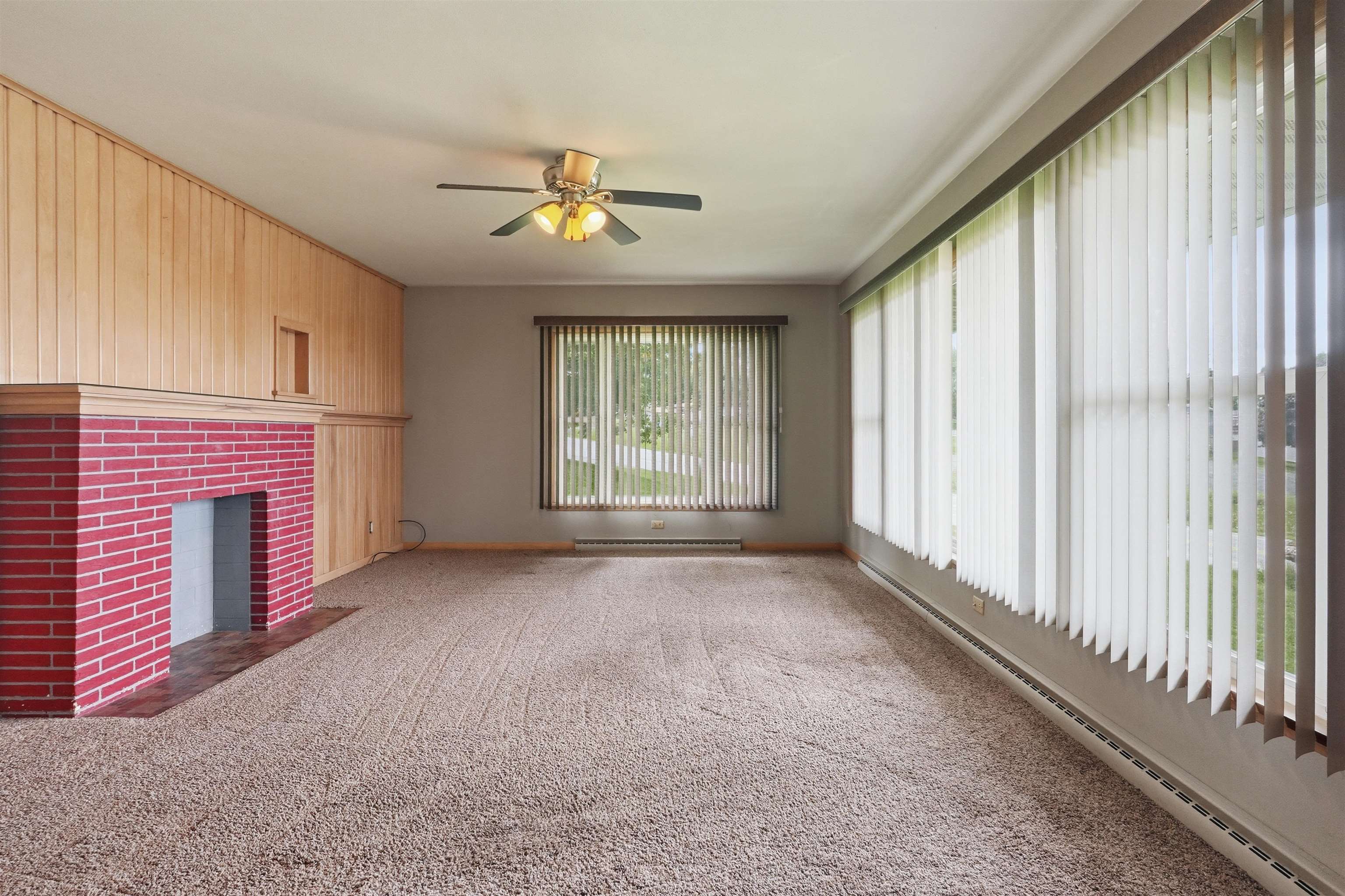 609 8TH STREET, Marathon, Wisconsin 54448, 2 Bedrooms Bedrooms, ,1 BathroomBathrooms,Residential,For Sale,609 8TH STREET,22602730