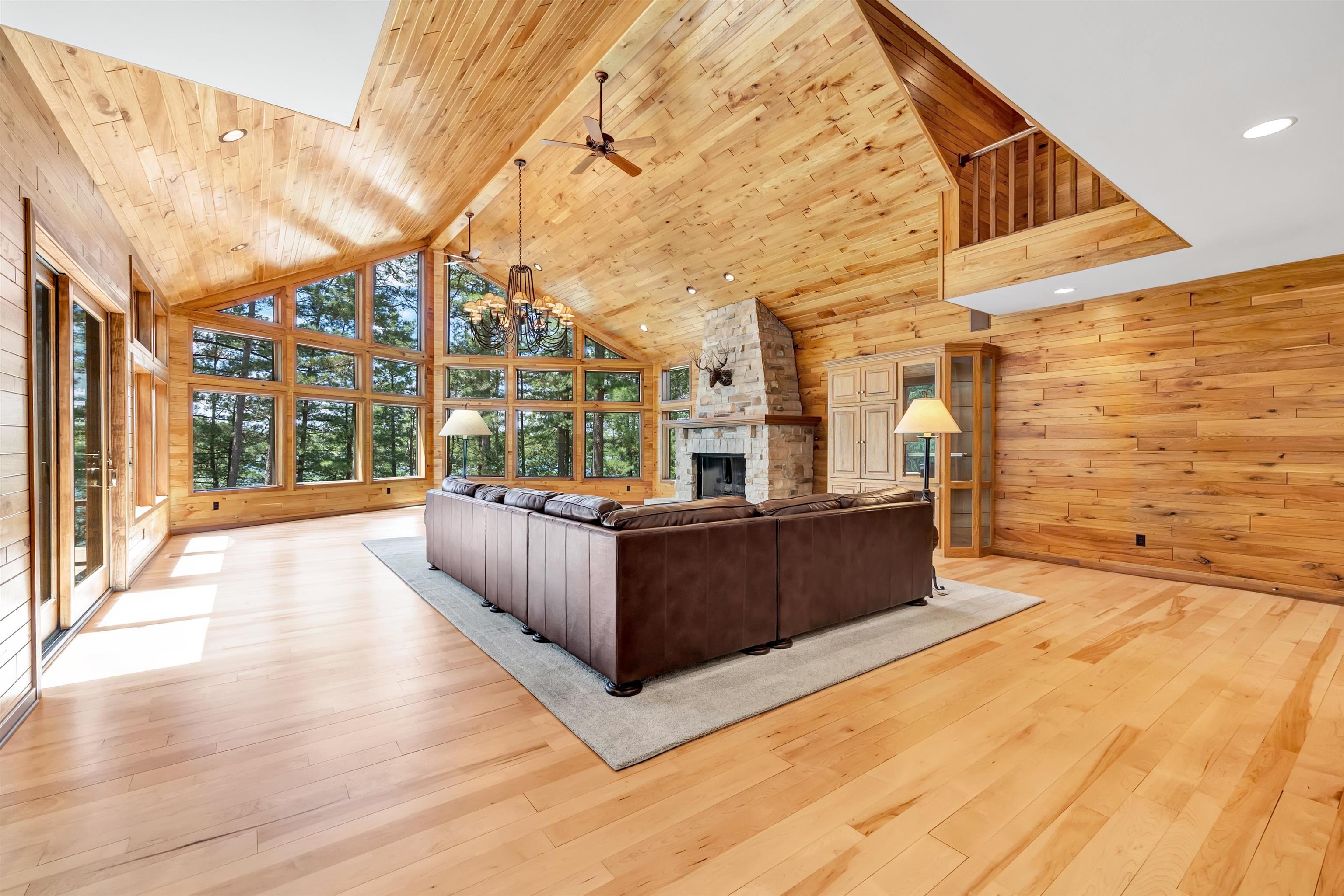 N2950 WHITE PINE LANE, Waupaca, Wisconsin 54981-9998, 6 Bedrooms Bedrooms, ,4 BathroomsBathrooms,Residential,For Sale,N2950 WHITE PINE LANE,22602765