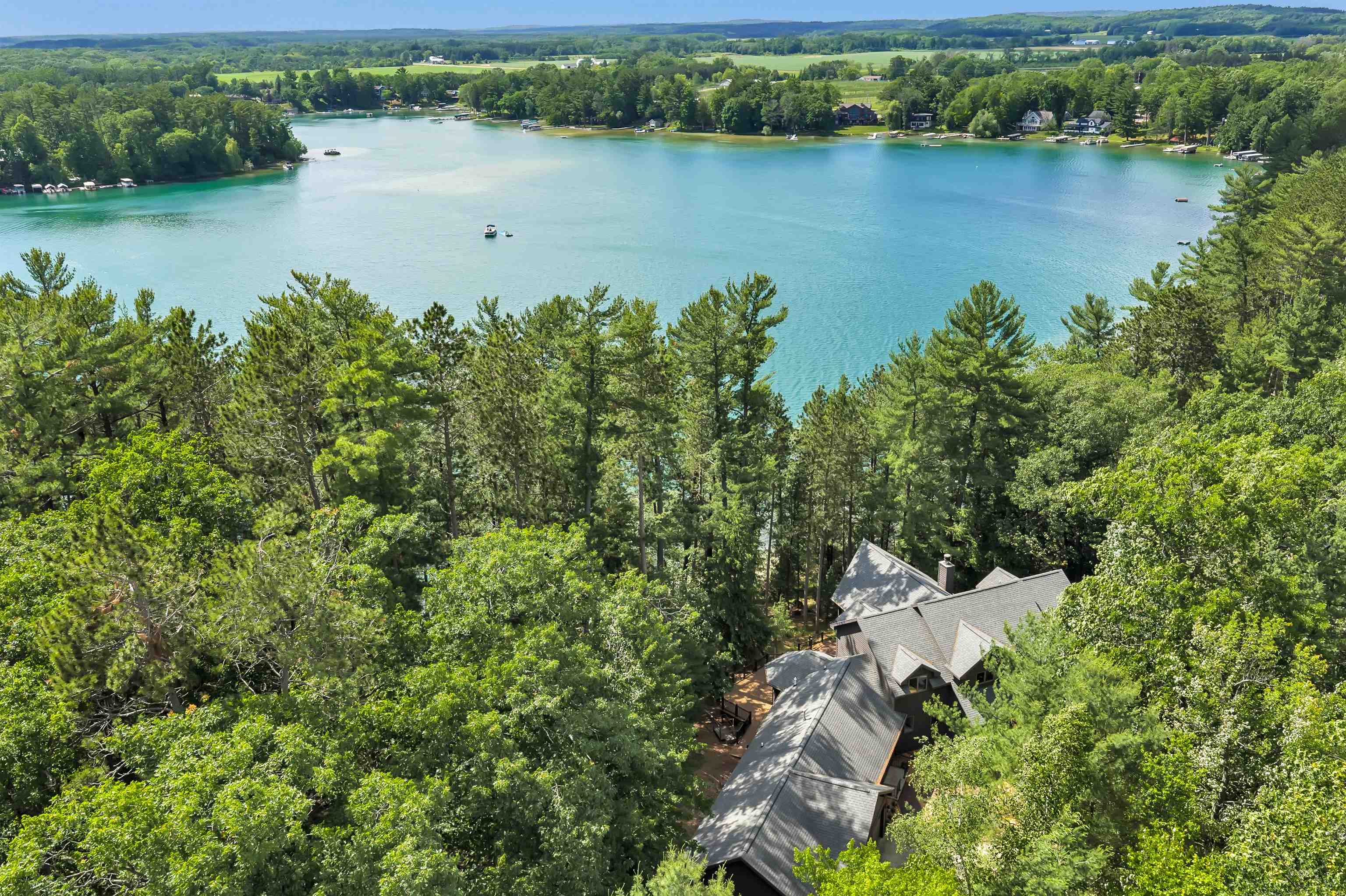 N2950 WHITE PINE LANE, Waupaca, Wisconsin 54981-9998, 6 Bedrooms Bedrooms, ,4 BathroomsBathrooms,Residential,For Sale,N2950 WHITE PINE LANE,22602765