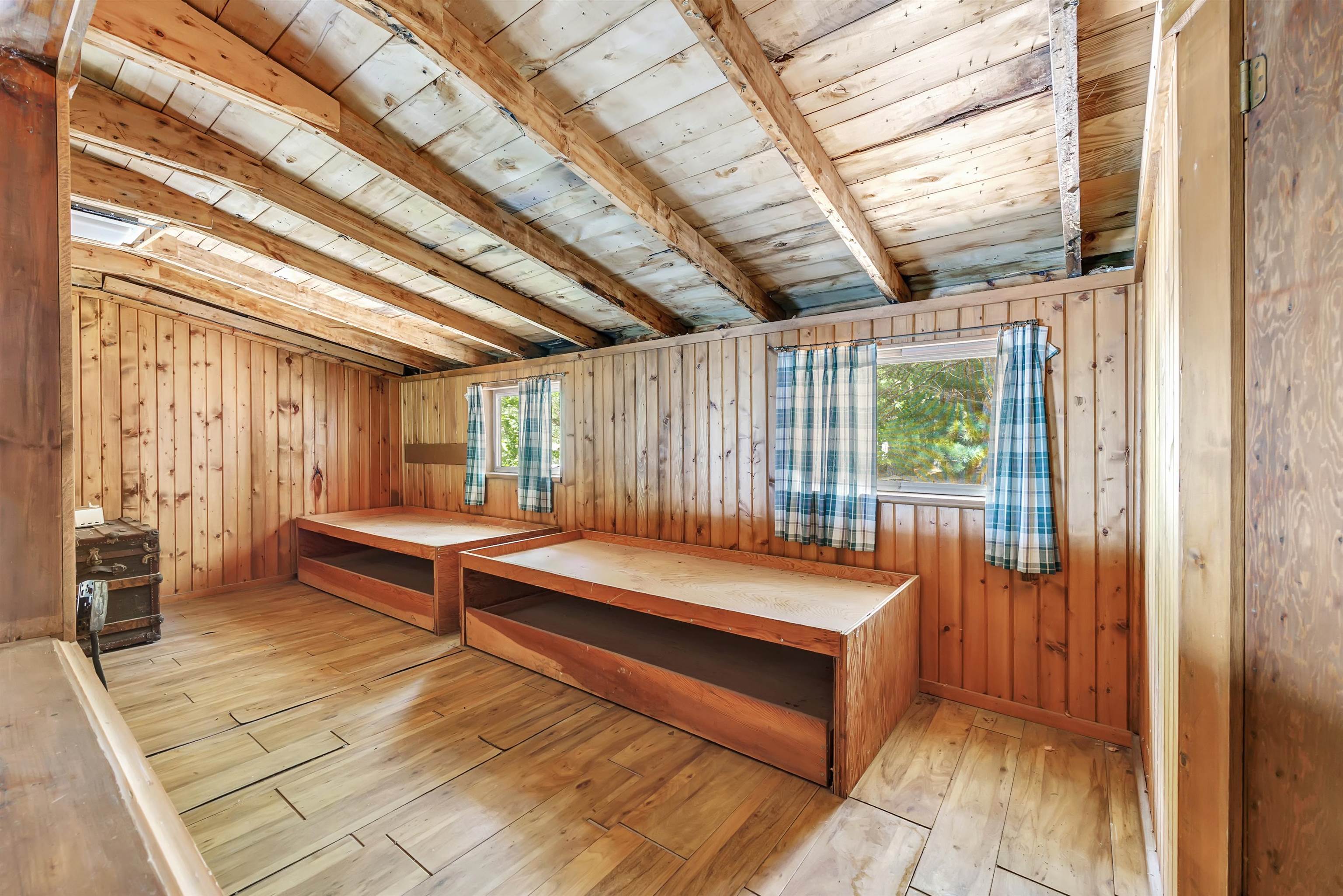 N2950 WHITE PINE LANE, Waupaca, Wisconsin 54981-9998, 6 Bedrooms Bedrooms, ,4 BathroomsBathrooms,Residential,For Sale,N2950 WHITE PINE LANE,22602765