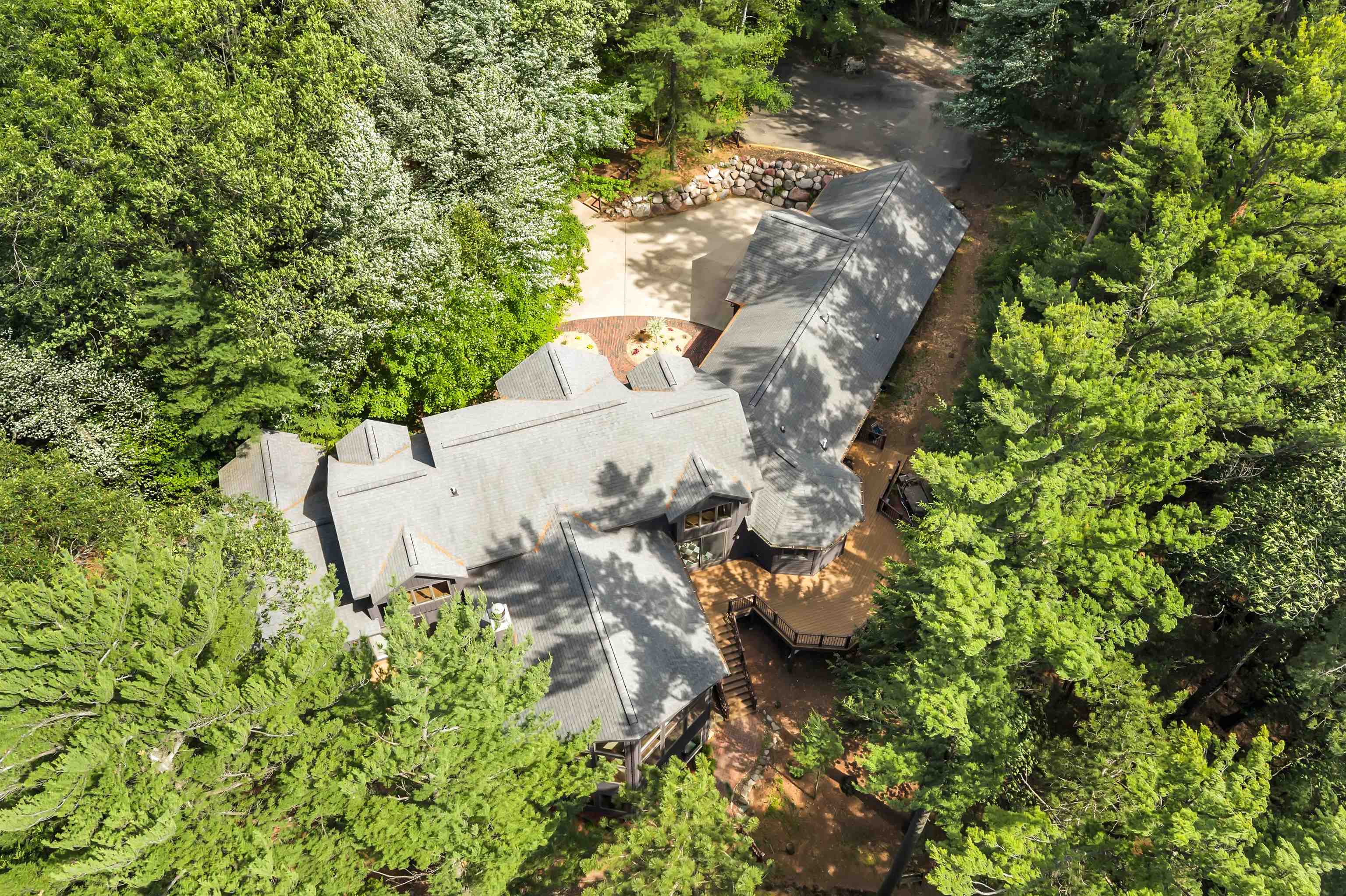 N2950 WHITE PINE LANE, Waupaca, Wisconsin 54981-9998, 6 Bedrooms Bedrooms, ,4 BathroomsBathrooms,Residential,For Sale,N2950 WHITE PINE LANE,22602765