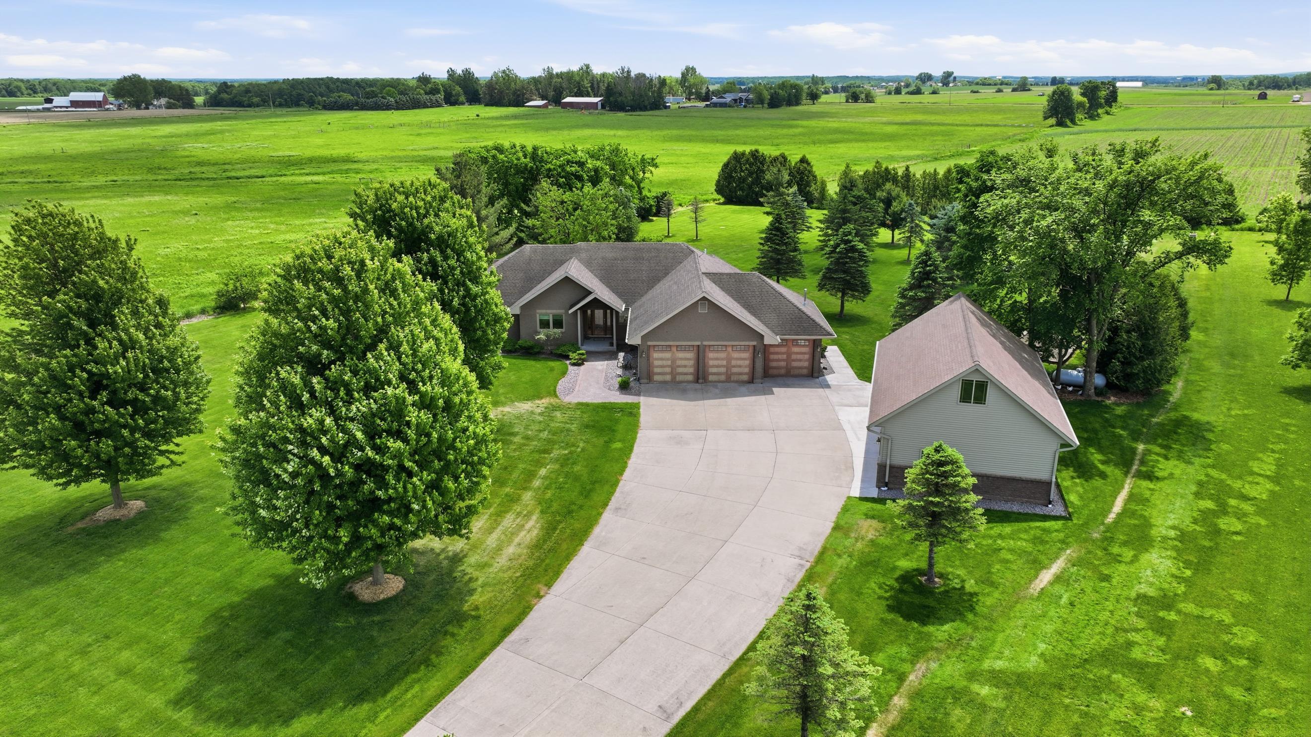 206220 RUSTY ROAD, Stratford, Wisconsin 54484, 4 Bedrooms Bedrooms, ,3 BathroomsBathrooms,Residential,For Sale,206220 RUSTY ROAD,22602790