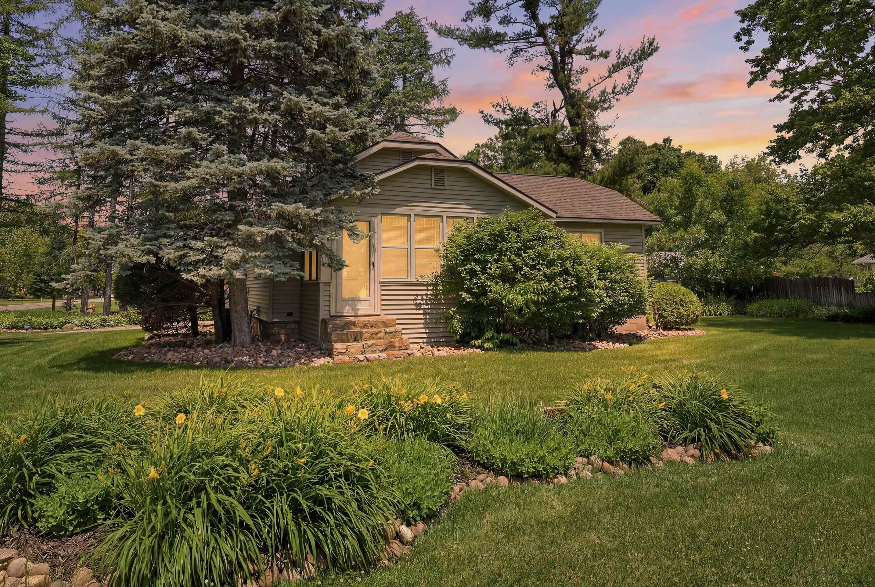 300 MC DILL AVENUE, Stevens Point, Wisconsin 54481, 2 Bedrooms Bedrooms, ,1 BathroomBathrooms,Residential,For Sale,300 MC DILL AVENUE,22602793